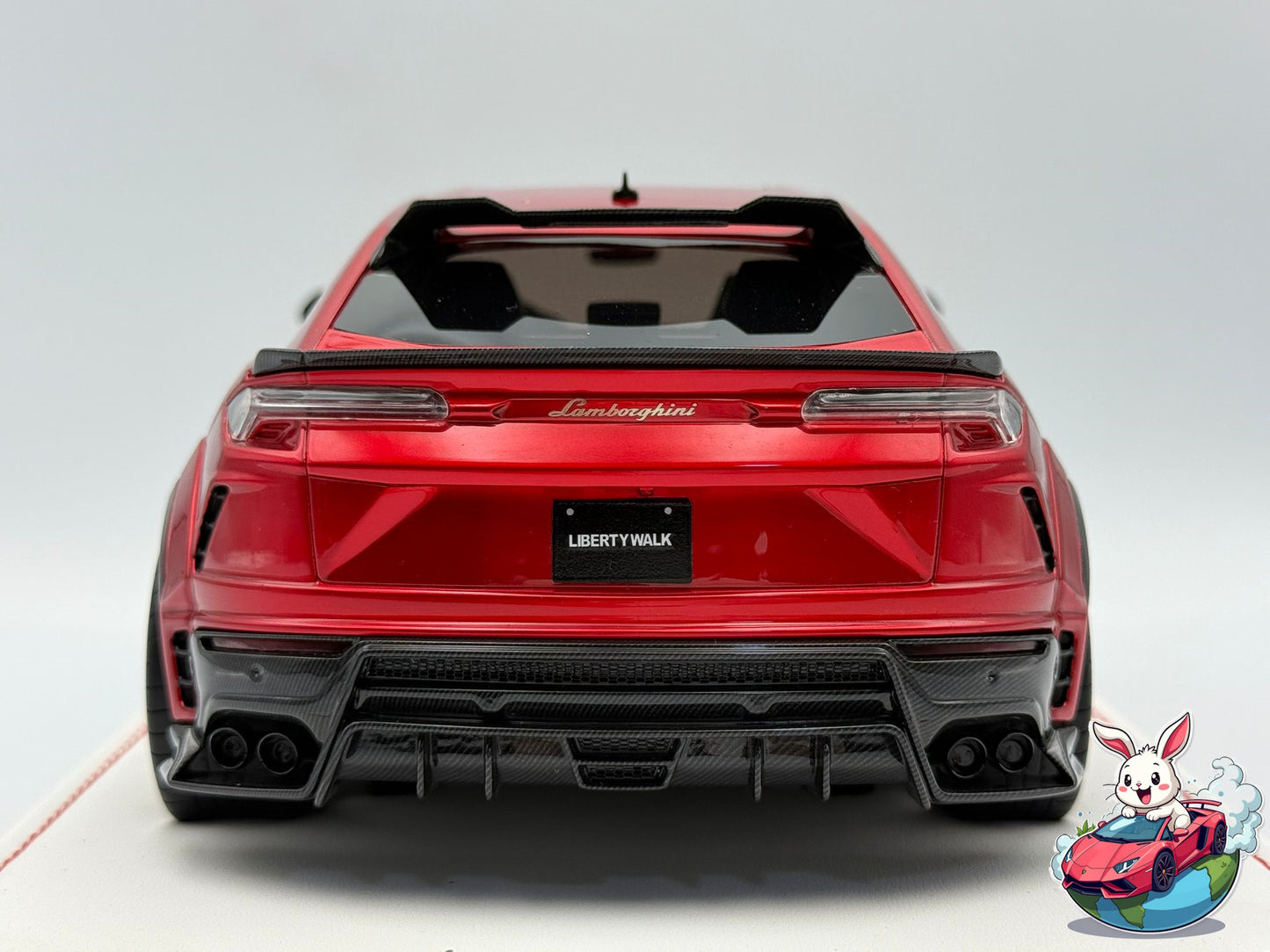 Ivy Merit 1:18 Lamborghini Urus LBWK LB-WORKS (Red)