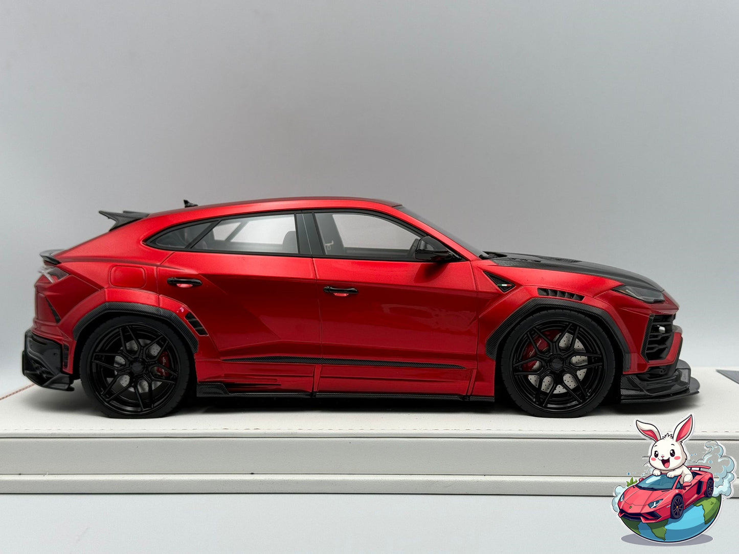 Ivy Merit 1:18 Lamborghini Urus LBWK LB-WORKS (Red)