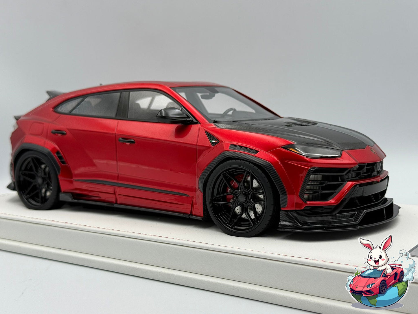 Ivy Merit 1:18 Lamborghini Urus LBWK LB-WORKS (Red)