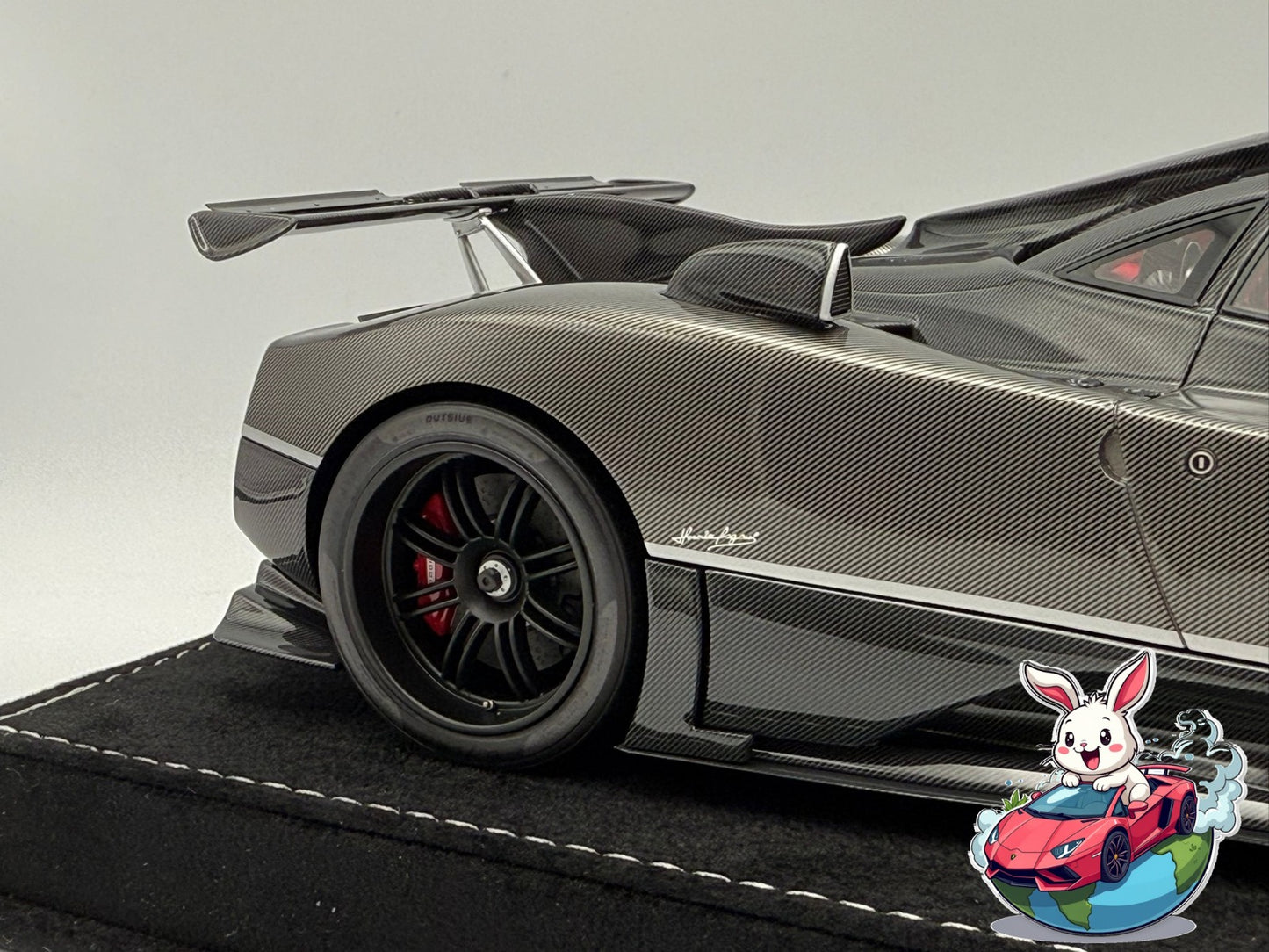 Henson & Heaven 1:18 Pagani Zonda 764 Passione