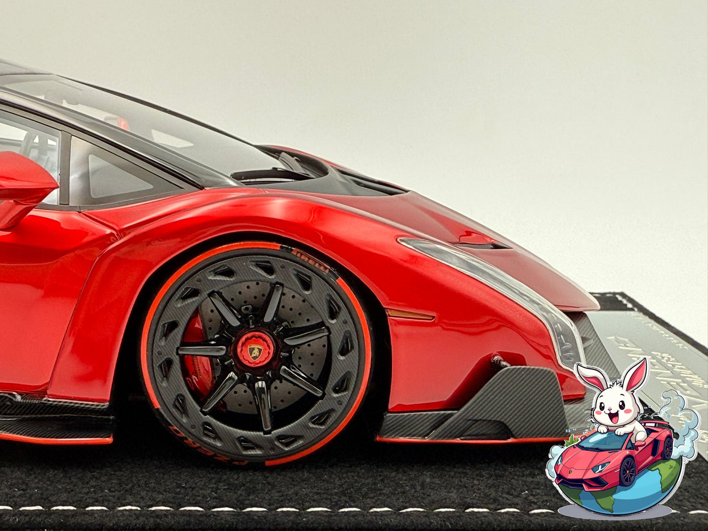 Henson & Heaven 1:18 Lamborghini Veneno Roadster (Launch Configuration)