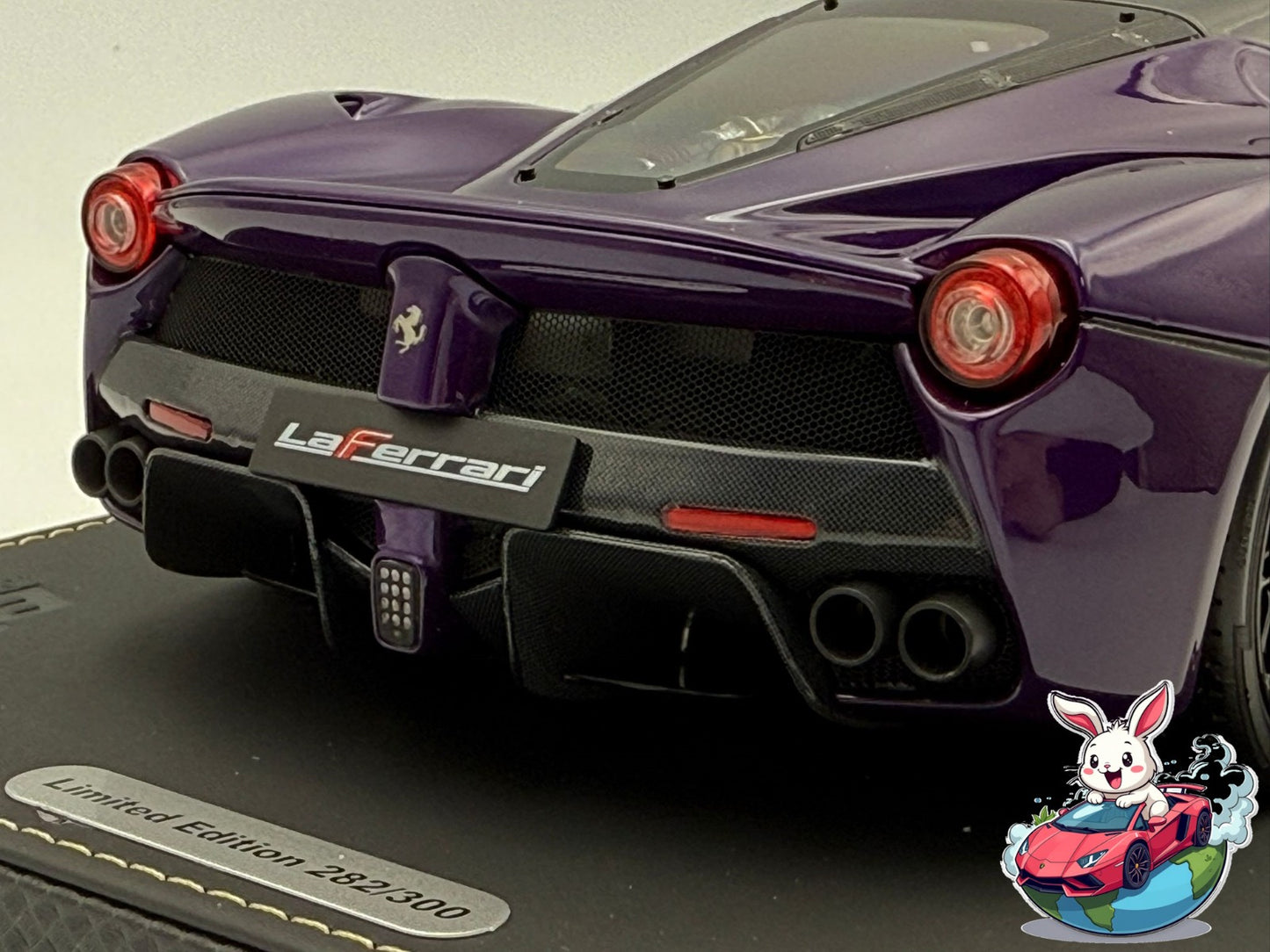 BBR 1:18 Ferrari Laferrari Purple Dubai TAILOR MADE