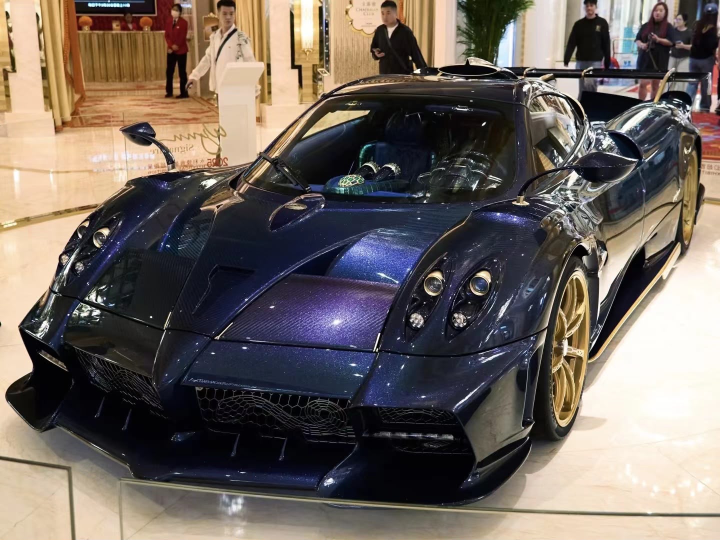 PREORDER Henson & Heaven 1:18 Pagani Huayra Imola Roadster