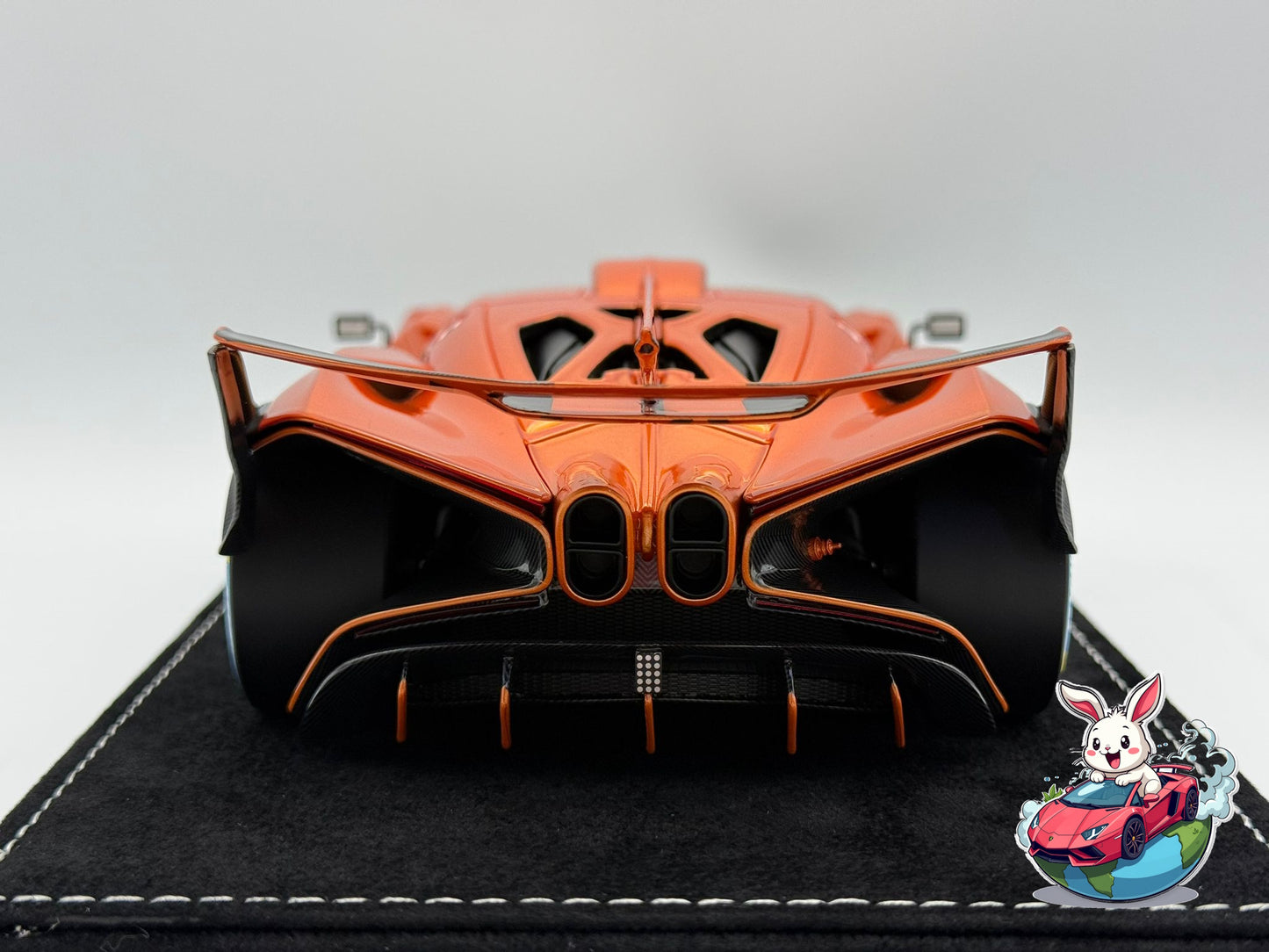 Henson & Heaven 1:18 Bugatti Bolide HERMES