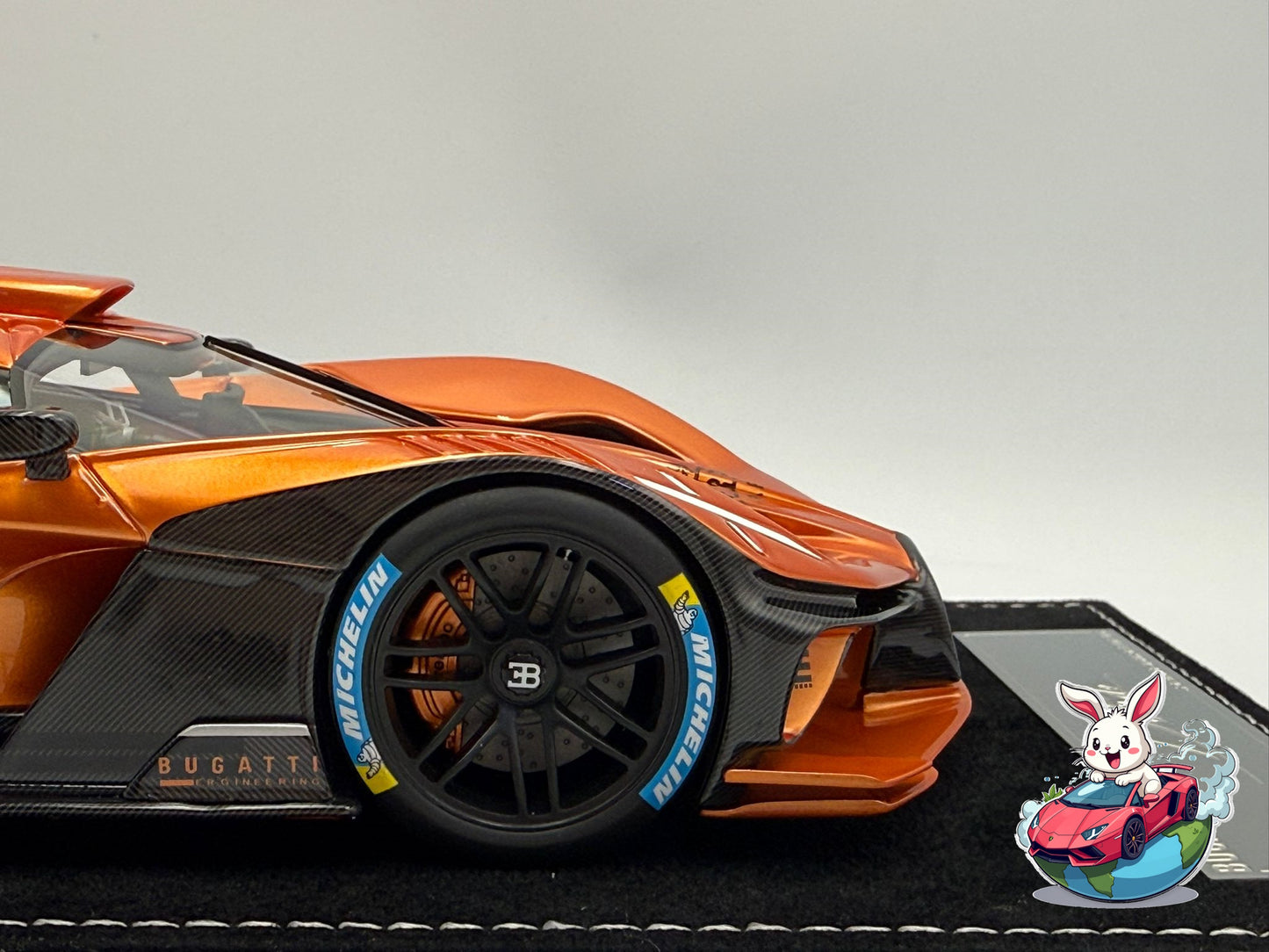 Henson & Heaven 1:18 Bugatti Bolide HERMES