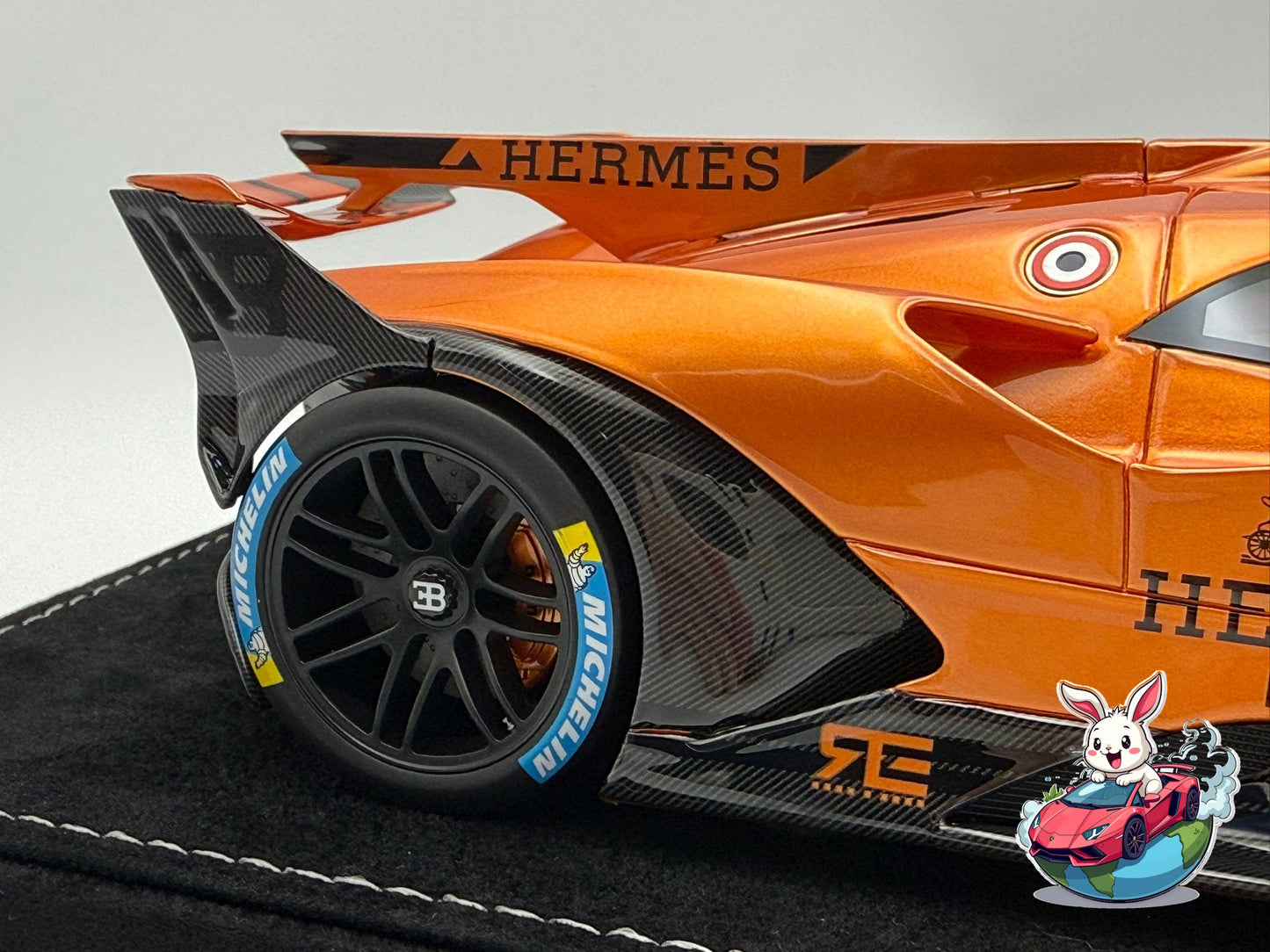 Henson & Heaven 1:18 Bugatti Bolide HERMES