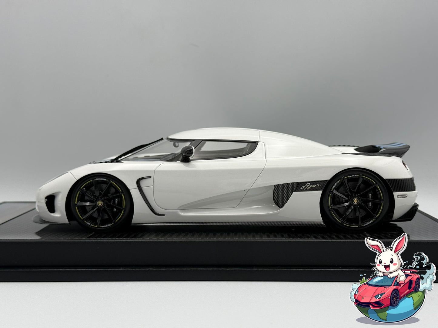 VMB Models 1:18 Koenigsegg Agera Forza Horizon 5 w/ Roof box