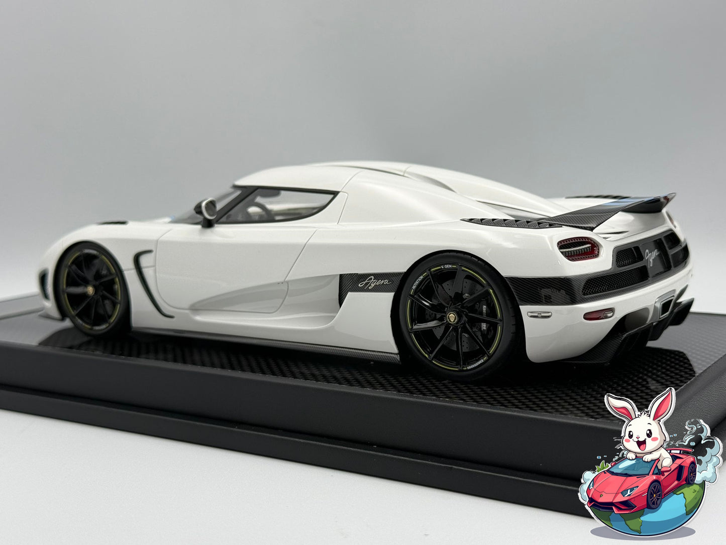 VMB Models 1:18 Koenigsegg Agera Forza Horizon 5 w/ Roof box