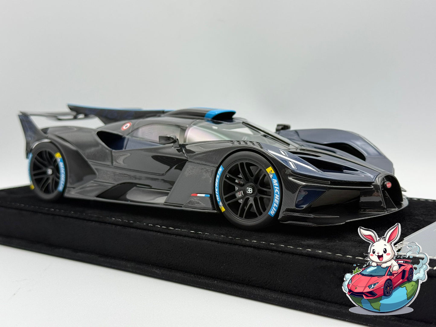 Henson & Heaven 1:18 Bugatti Bolide (Deep Blue/Carbon)