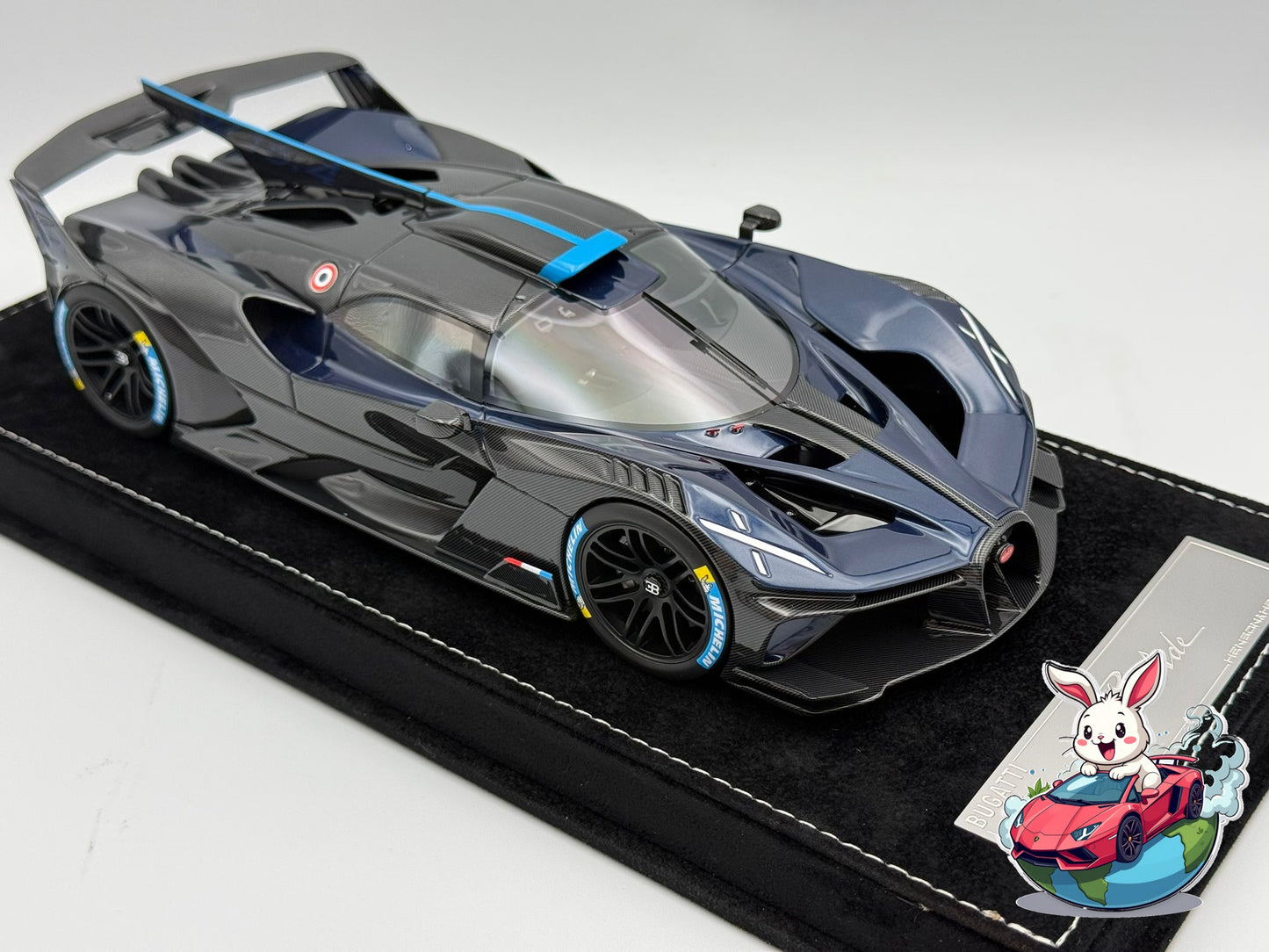 Henson & Heaven 1:18 Bugatti Bolide (Deep Blue/Carbon)