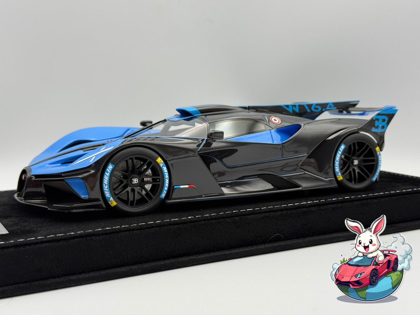 Henson & Heaven 1:18 Bugatti Bolide (French Blue/Black Carbon)