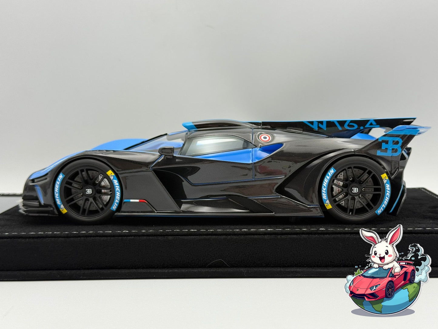Henson & Heaven 1:18 Bugatti Bolide (French Blue/Black Carbon)