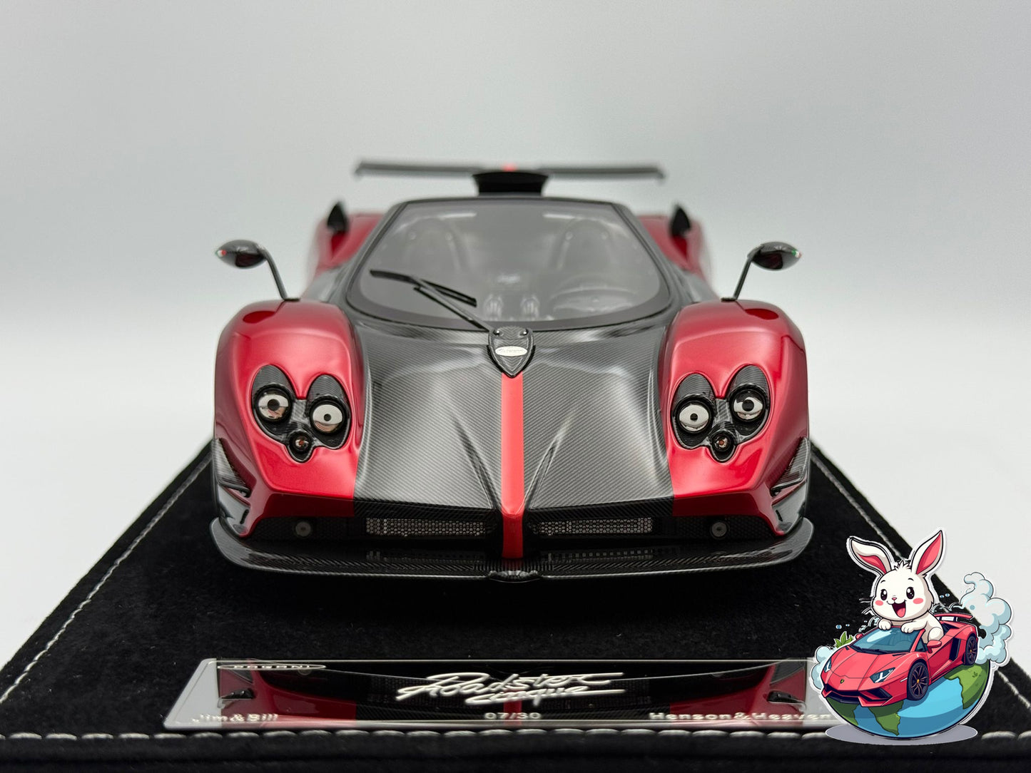 Henson & Heaven 1:18 Pagani Zonda Cinque Roadster (Red/Carbon Fiber)