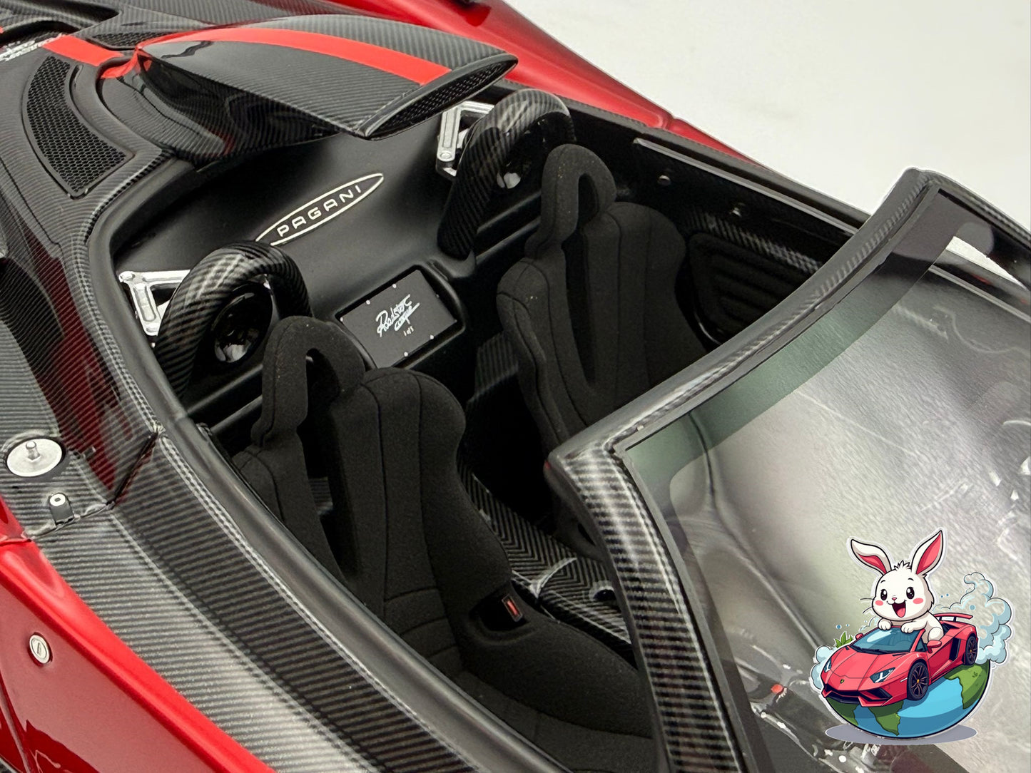 Henson & Heaven 1:18 Pagani Zonda Cinque Roadster (Red/Carbon Fiber)