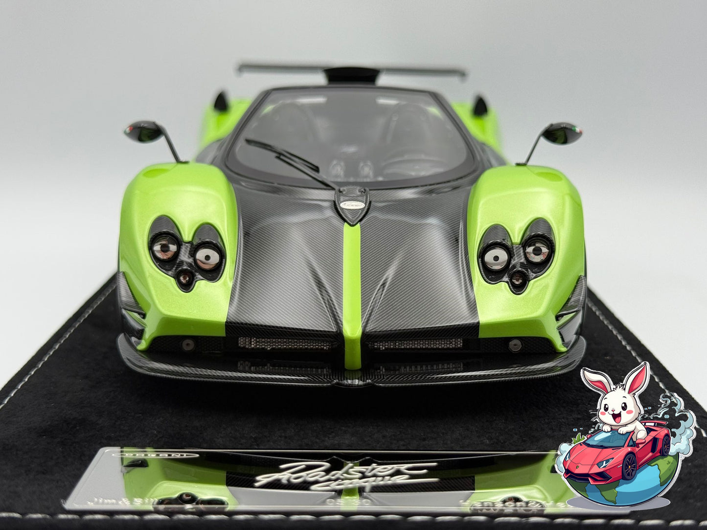 Henson & Heaven 1:18 Pagani Zonda Cinque Roadster (Green/Carbon Fiber)