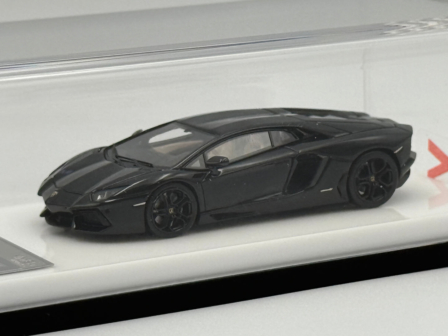 VMB 1:64 Lamborghini Aventador LP700-4 (Black)