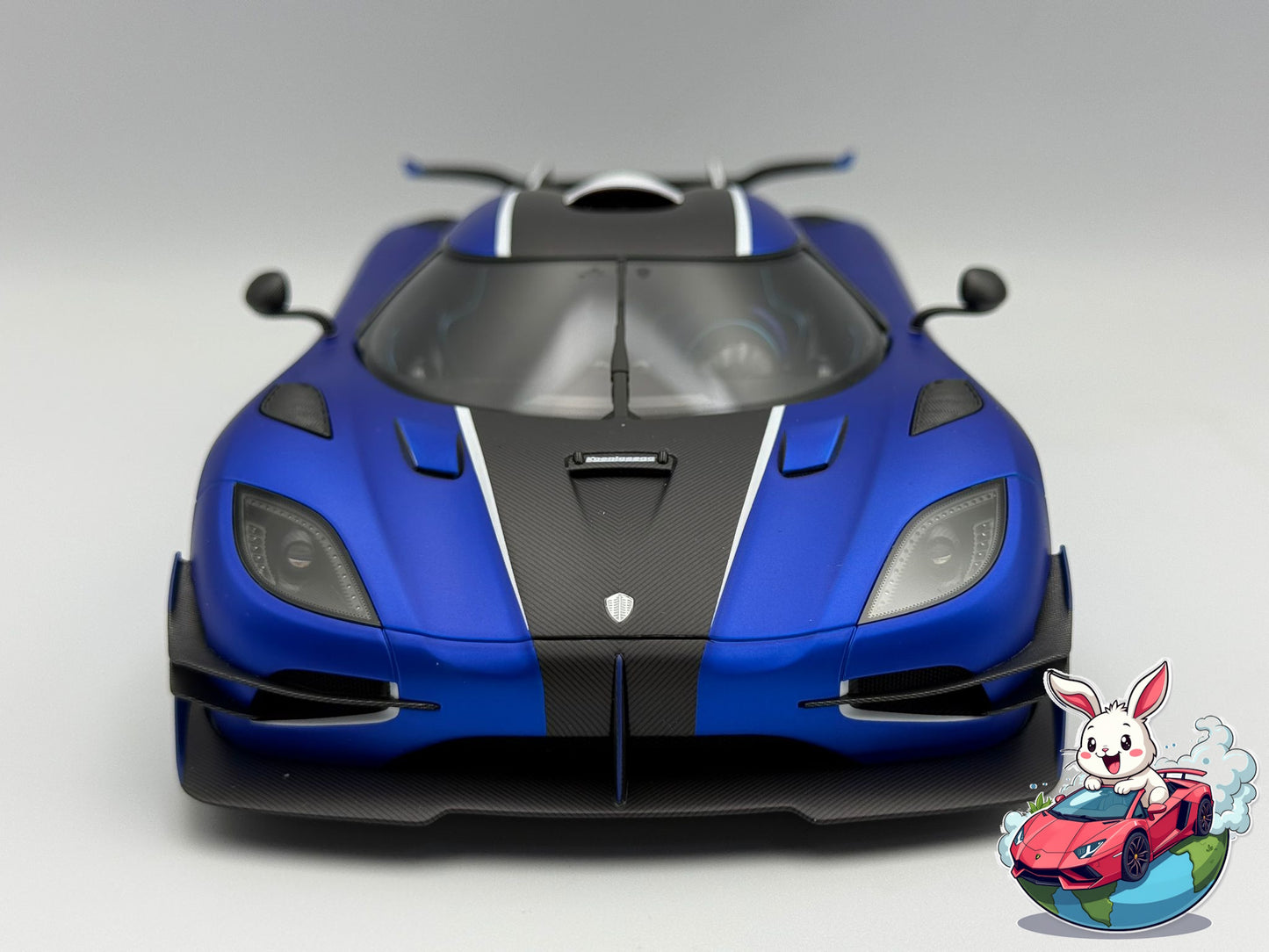 VMB 1:18 Koenigsegg One:1 (Matte Imperial Blue)