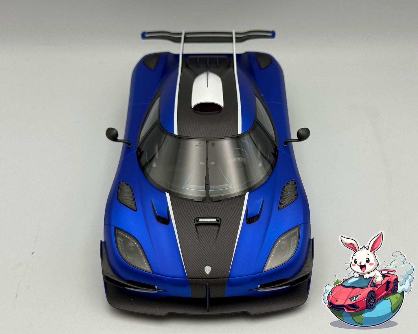 VMB 1:18 Koenigsegg One:1 (Matte Imperial Blue)