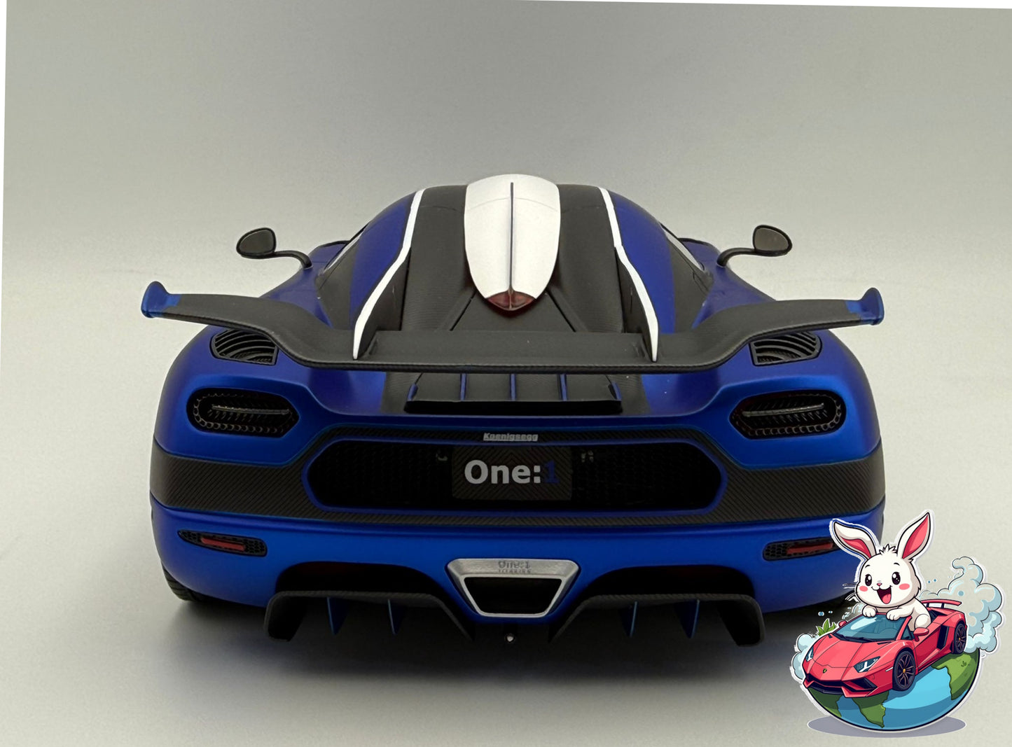 VMB 1:18 Koenigsegg One:1 (Matte Imperial Blue)
