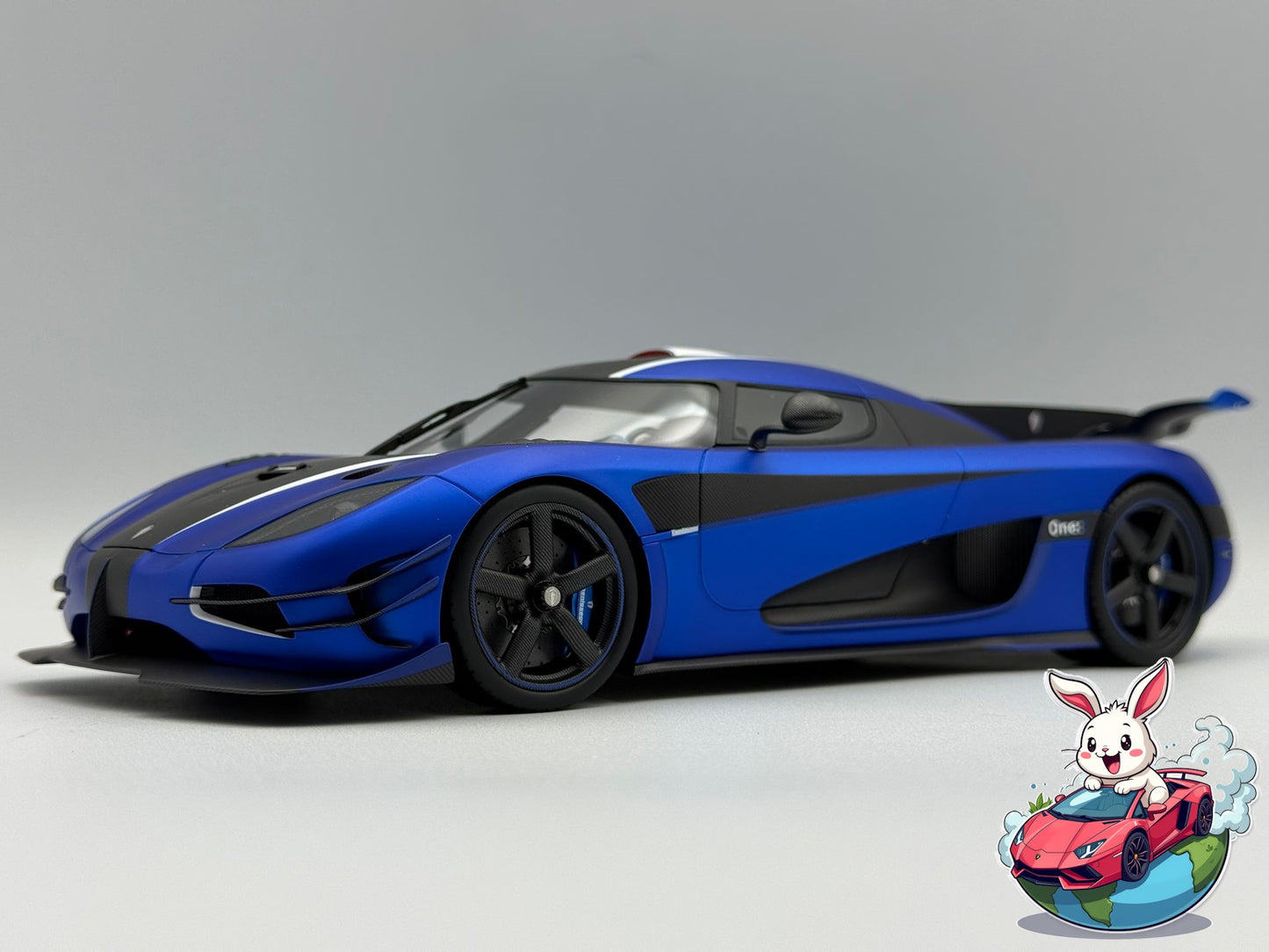 VMB 1:18 Koenigsegg One:1 (Matte Imperial Blue)