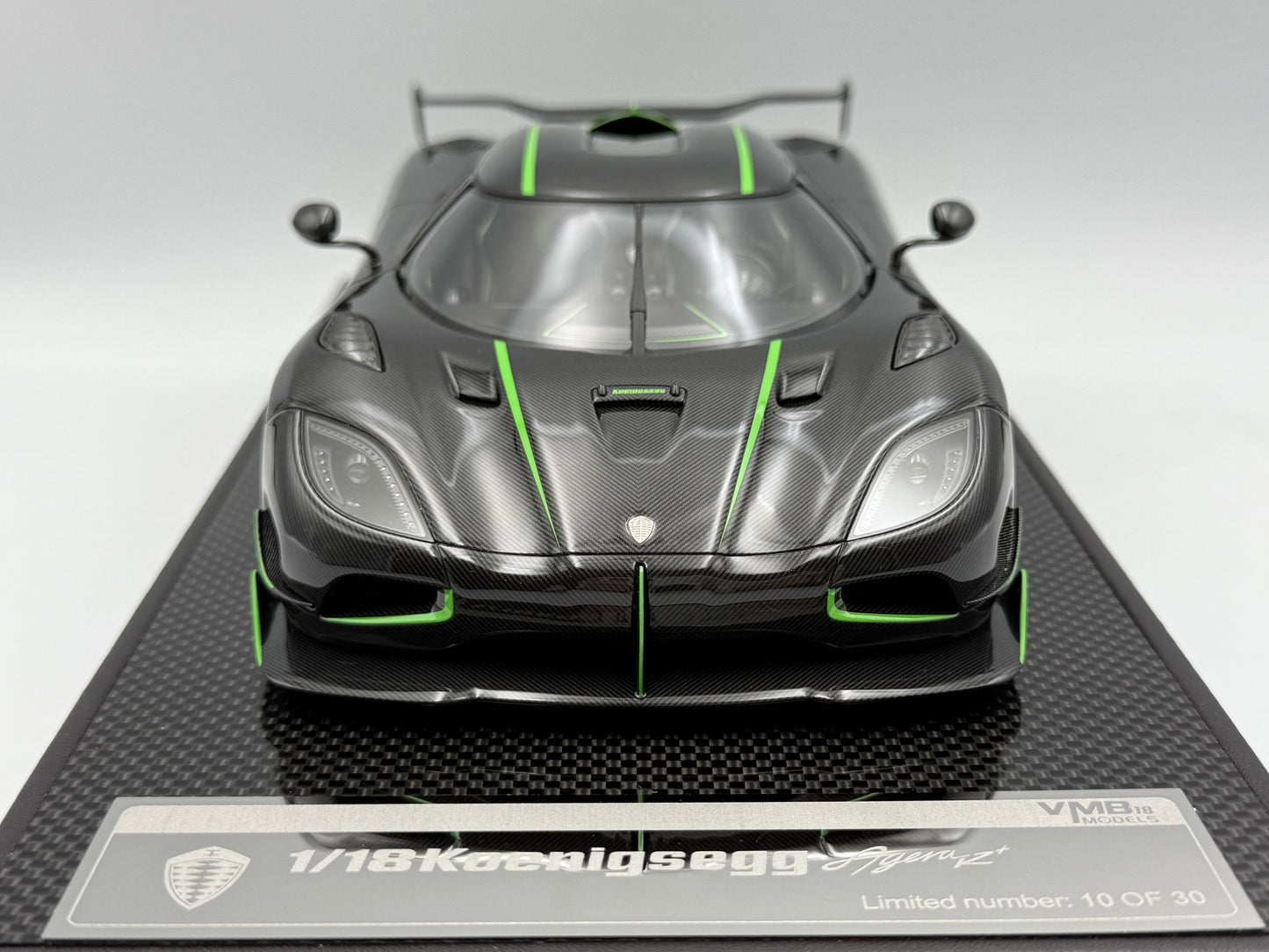 VMB 1:18 Koenigsegg Agera R+ (Carbon Fiber/Green)