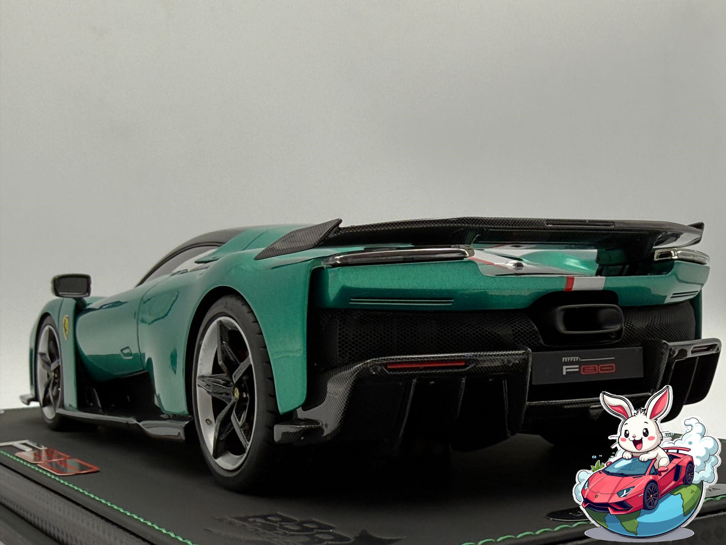BBR 1:18 Ferrari F80 (Green Jewel - Bicolore Wheels)