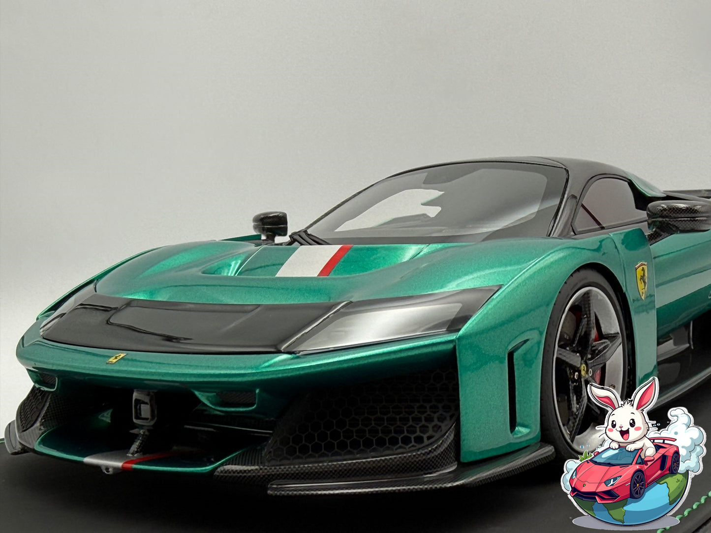 BBR 1:18 Ferrari F80 (Green Jewel - Bicolore Wheels)