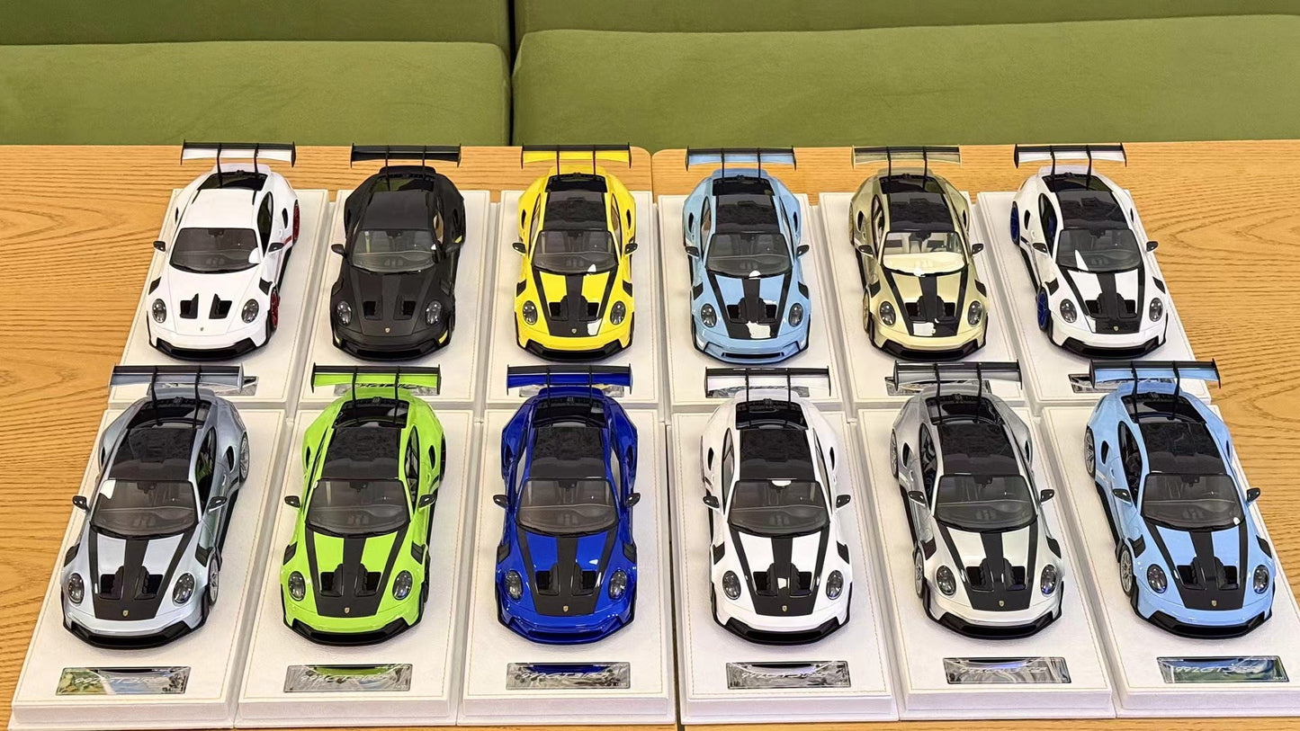 Henson & Heaven 1:18 Porsche 911 992 GT3 RS