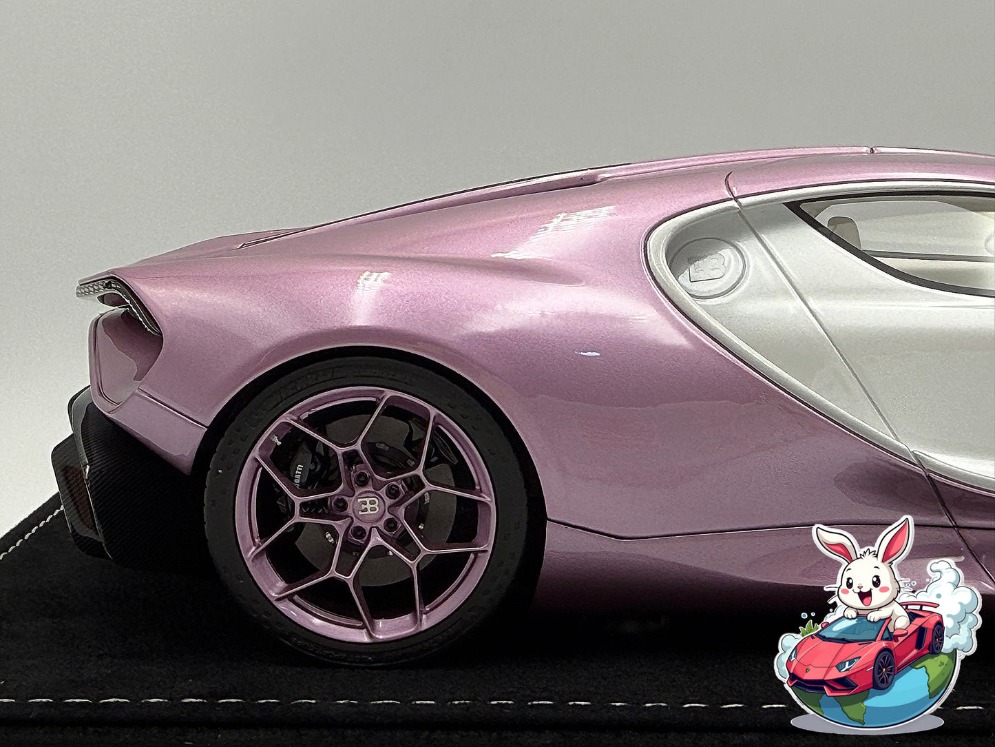 Henson & Heaven 1:18 Bugatti Tourbillon (Metallic Pink/Pearl White)