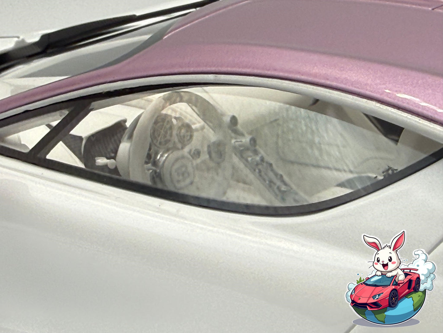 Henson & Heaven 1:18 Bugatti Tourbillon (Metallic Pink/Pearl White)