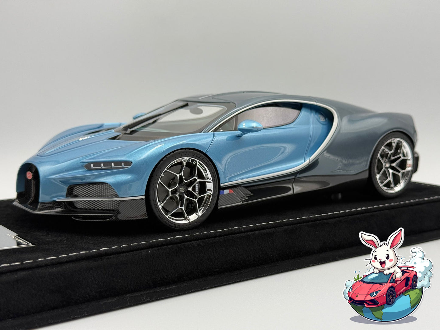 Henson & Heaven 1:18 Bugatti Tourbillon (Silver Blue/Deep Blue)