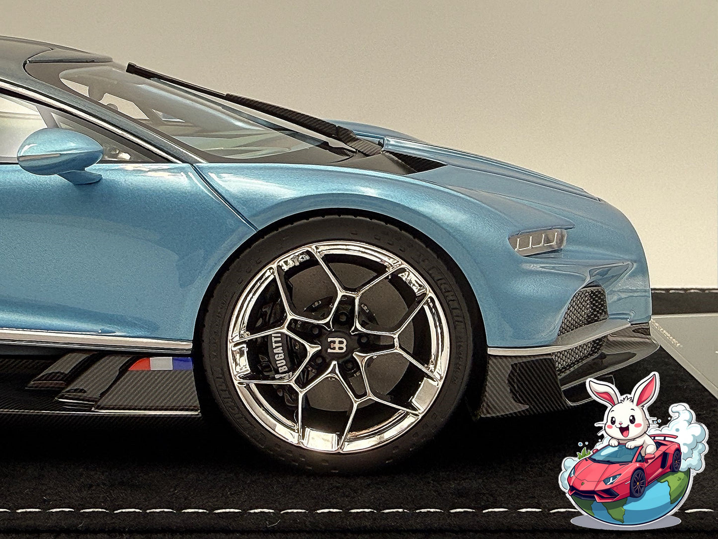 Henson & Heaven 1:18 Bugatti Tourbillon (Silver Blue/Deep Blue)