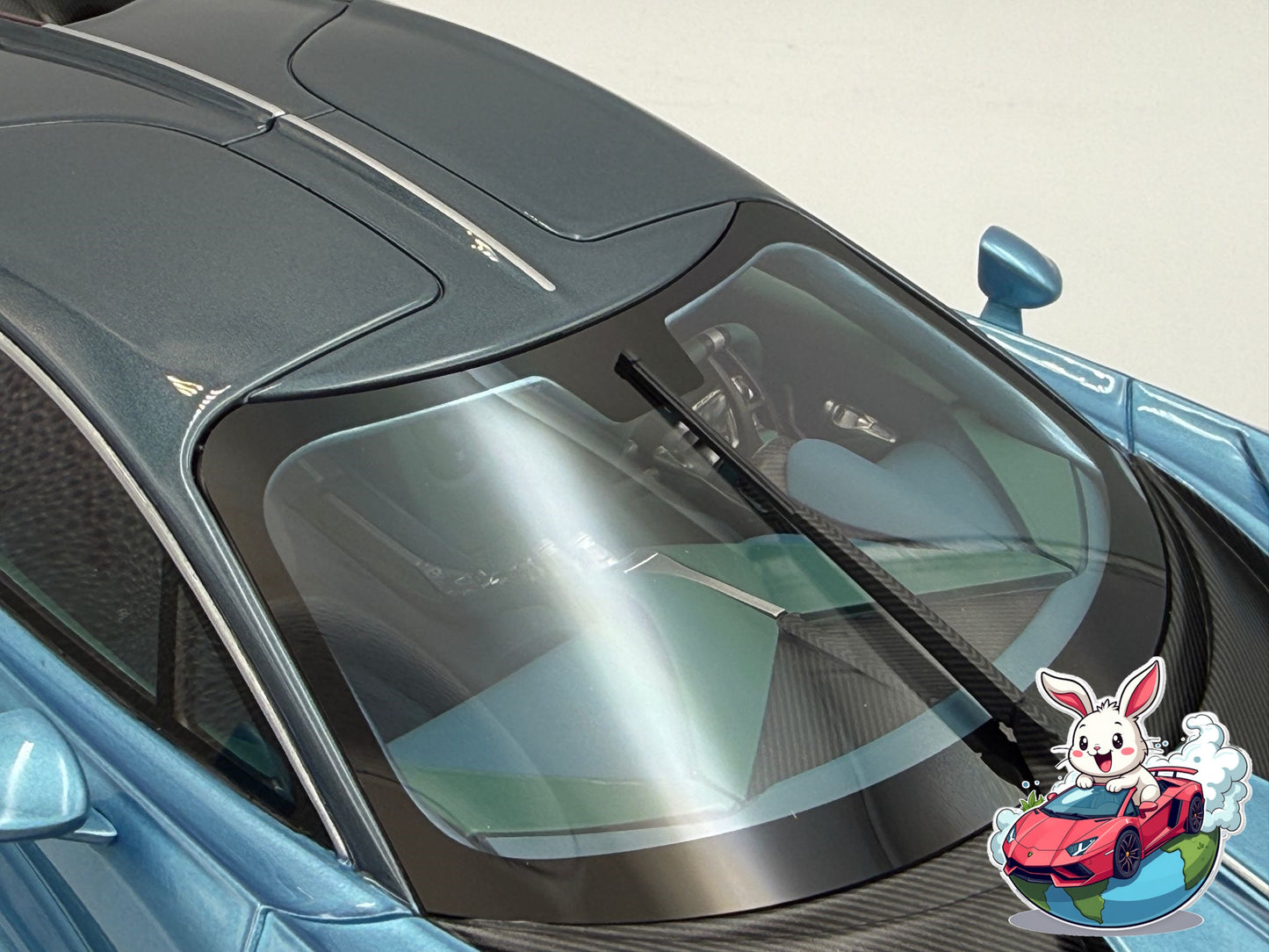 Henson & Heaven 1:18 Bugatti Tourbillon (Silver Blue/Deep Blue)