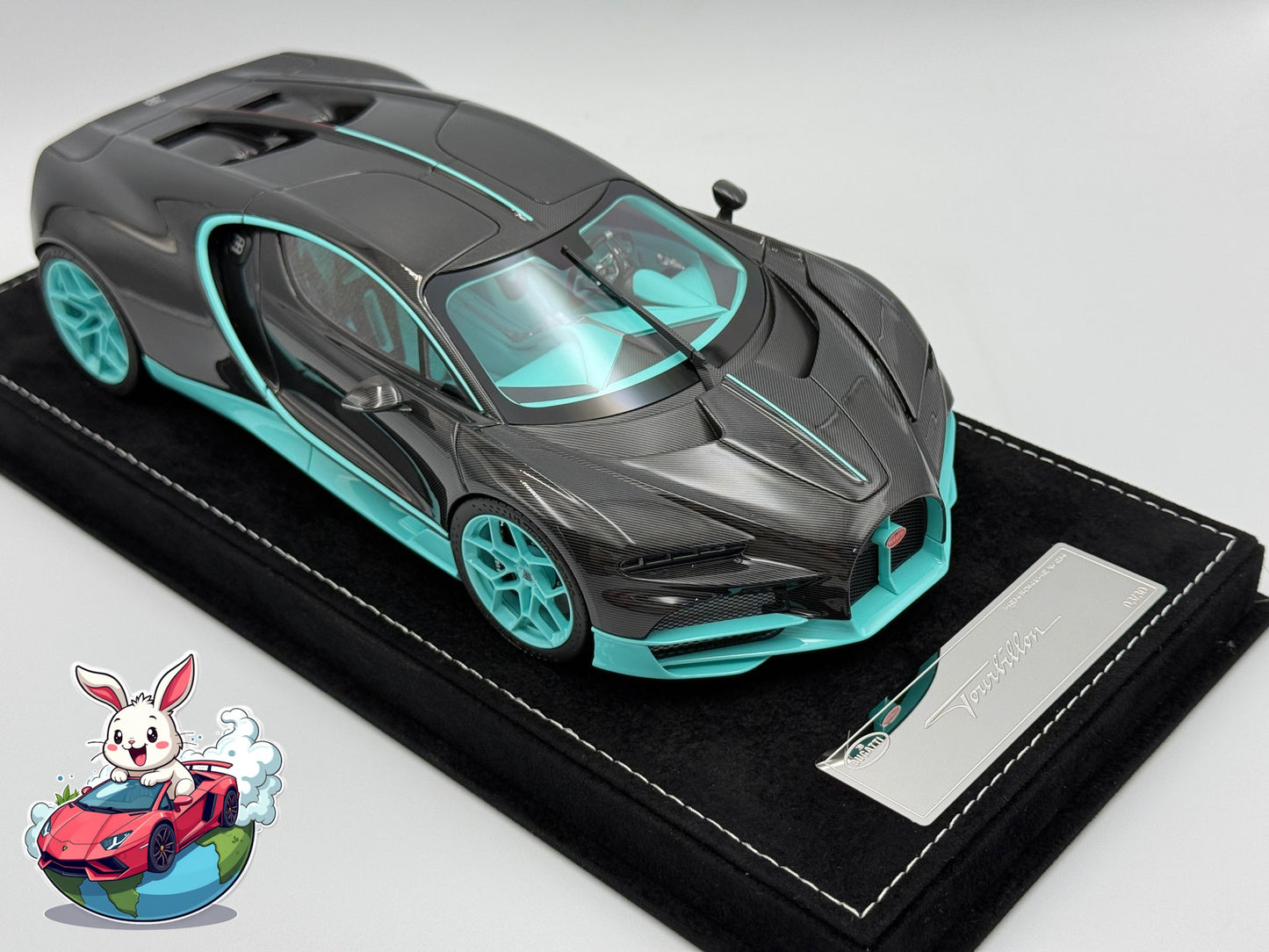 Henson & Heaven 1:18 Bugatti Tourbillon (Black Carbon/Tiffany)