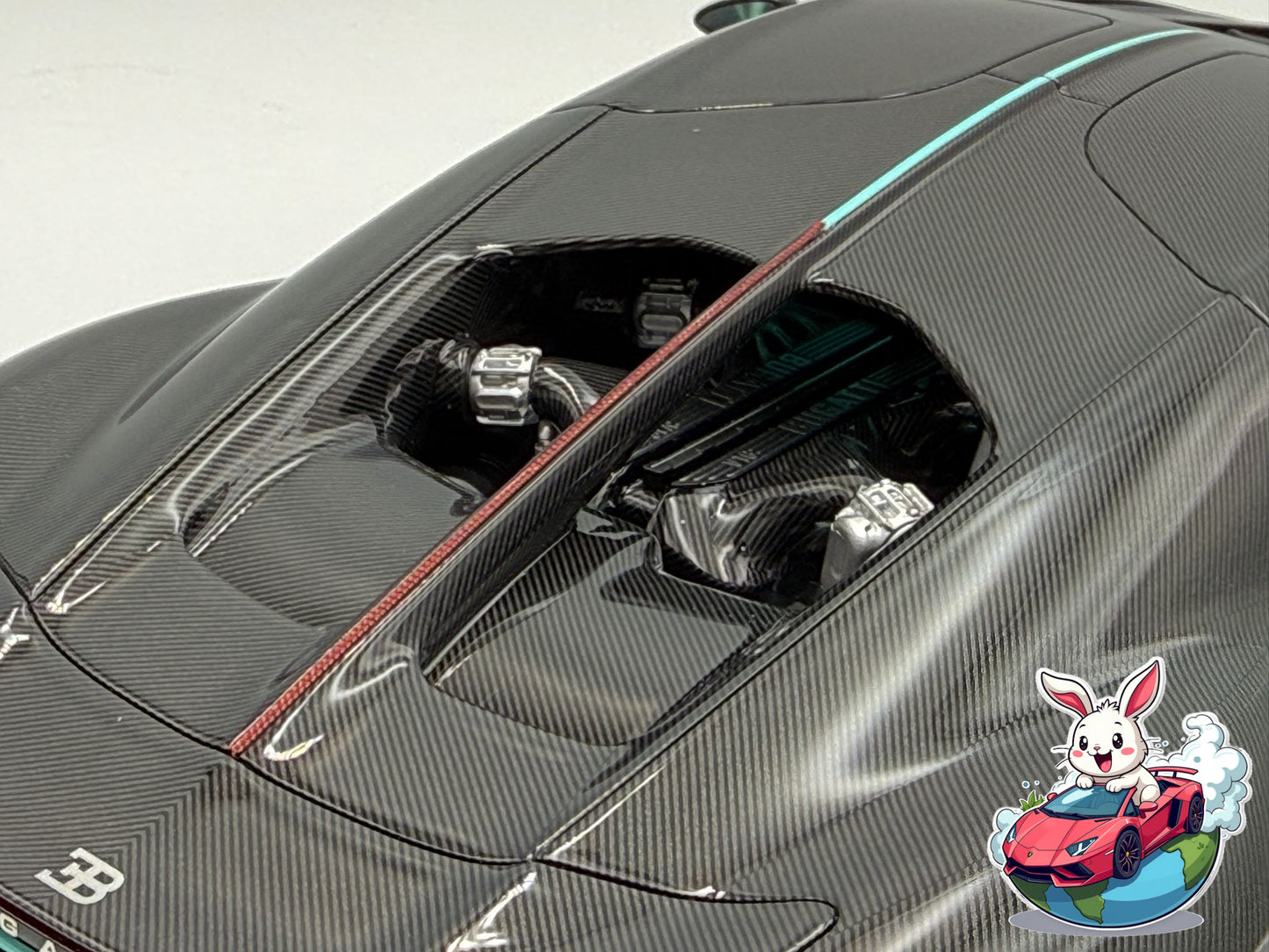 Henson & Heaven 1:18 Bugatti Tourbillon (Black Carbon/Tiffany)