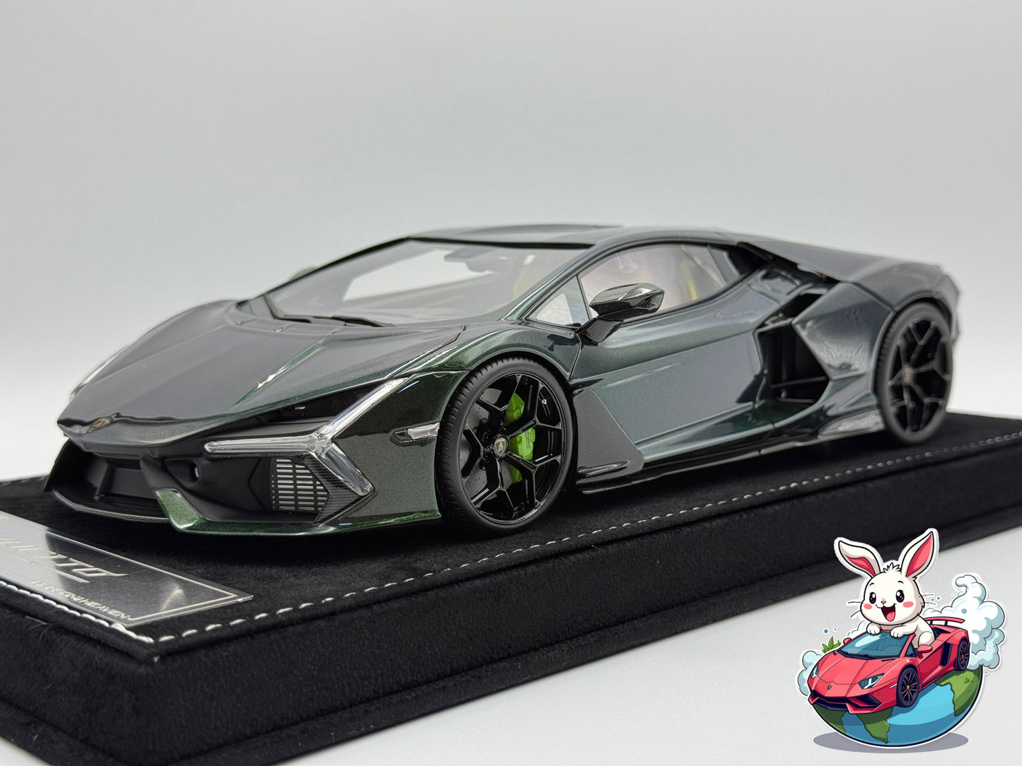 Henson & Heaven 1:18 Lamborghini Revuelto (Verde Agave Lucido)