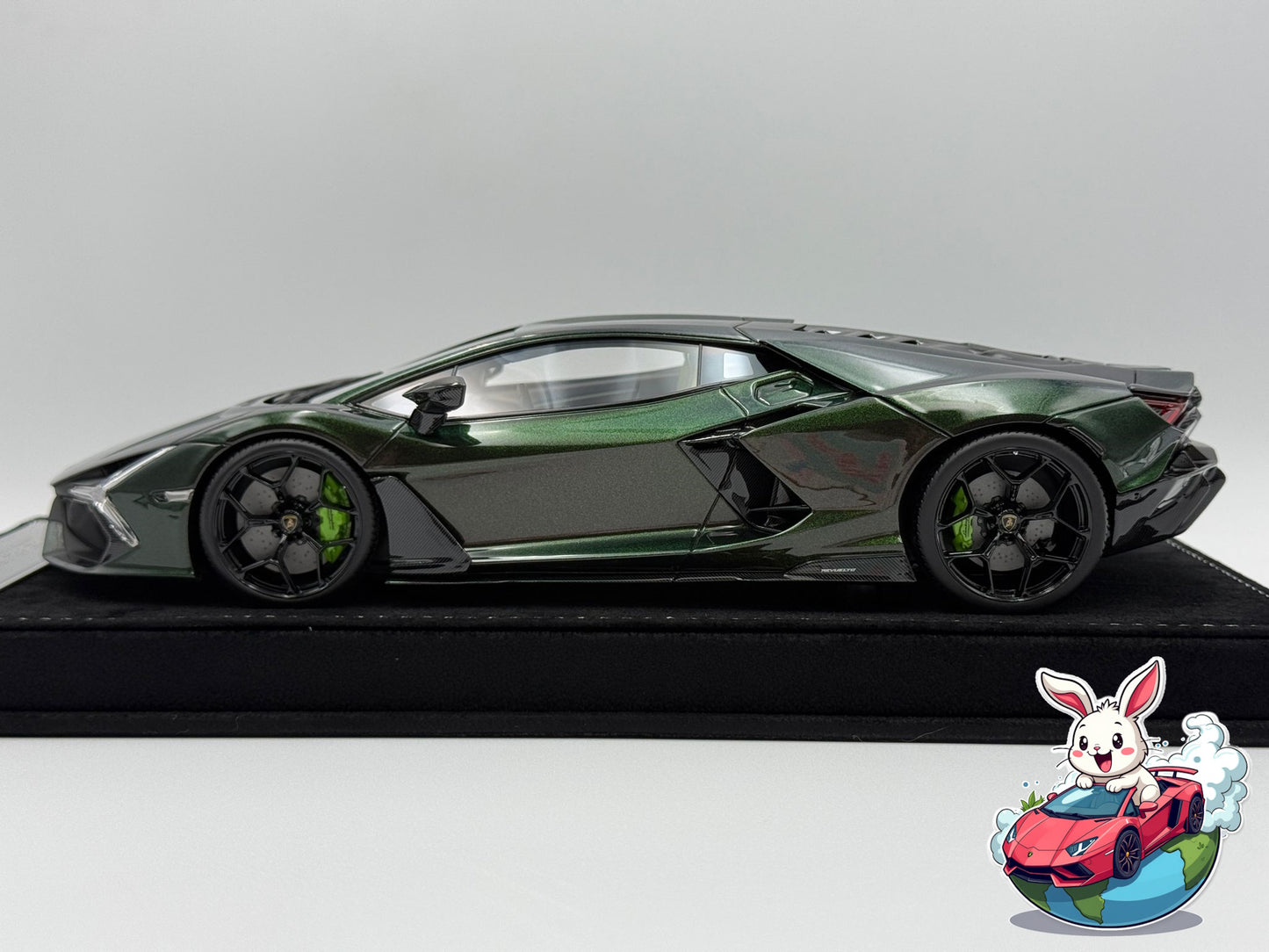 Henson & Heaven 1:18 Lamborghini Revuelto (Verde Agave Lucido)