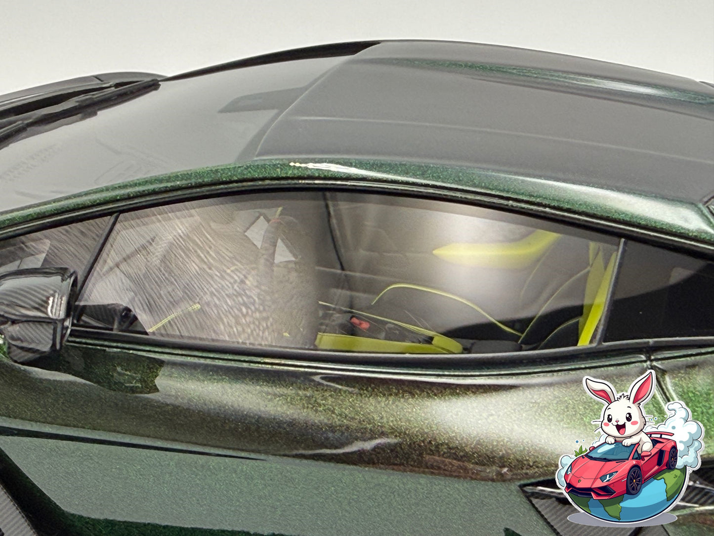 Henson & Heaven 1:18 Lamborghini Revuelto (Verde Agave Lucido)