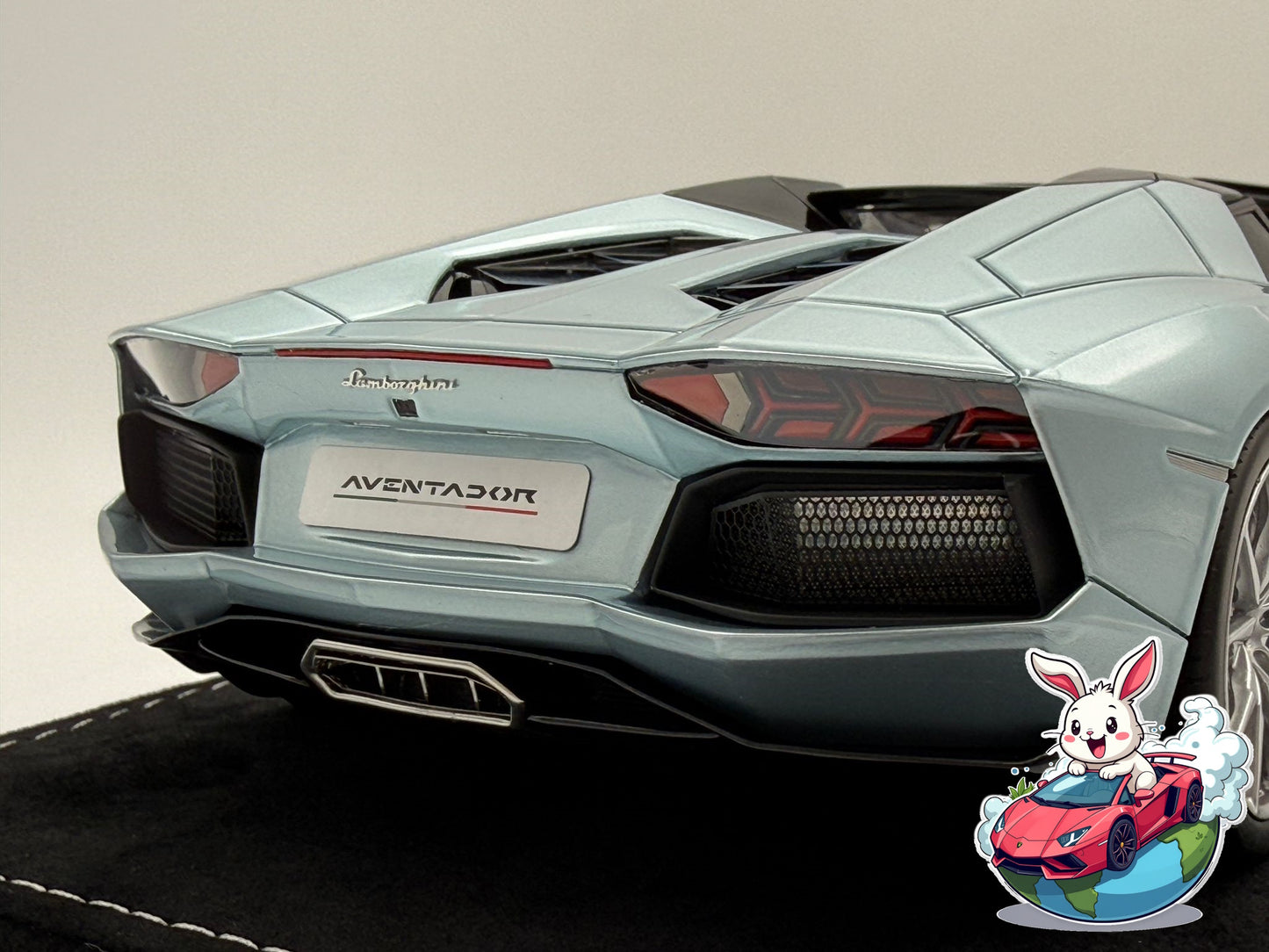 Henson & Heaven 1:18 Lamborghini Aventador LP700-4 Roadster (Azzurro Thetys)