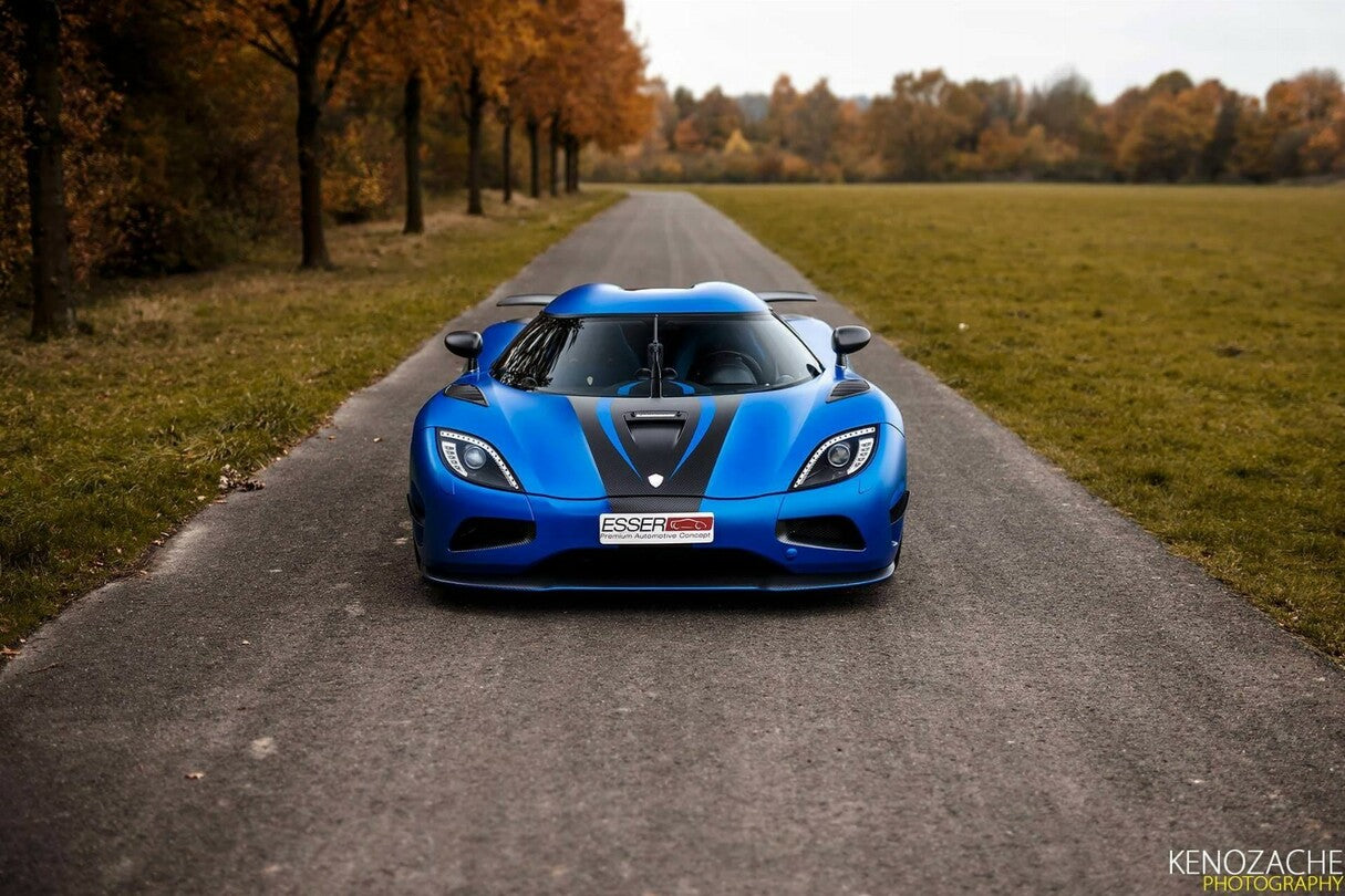 VMB 1:18 Koenigsegg Agera R (Matte Imperial Blue)
