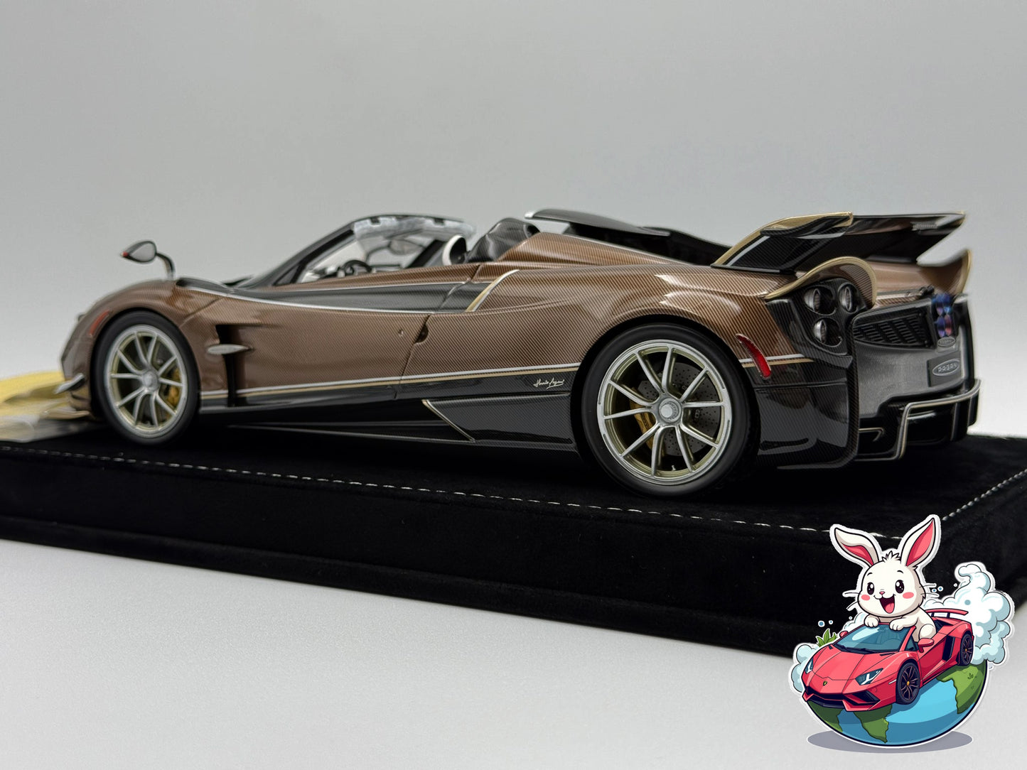 Henson & Heaven 1:18 Pagani Huayra Roadster El Chavez