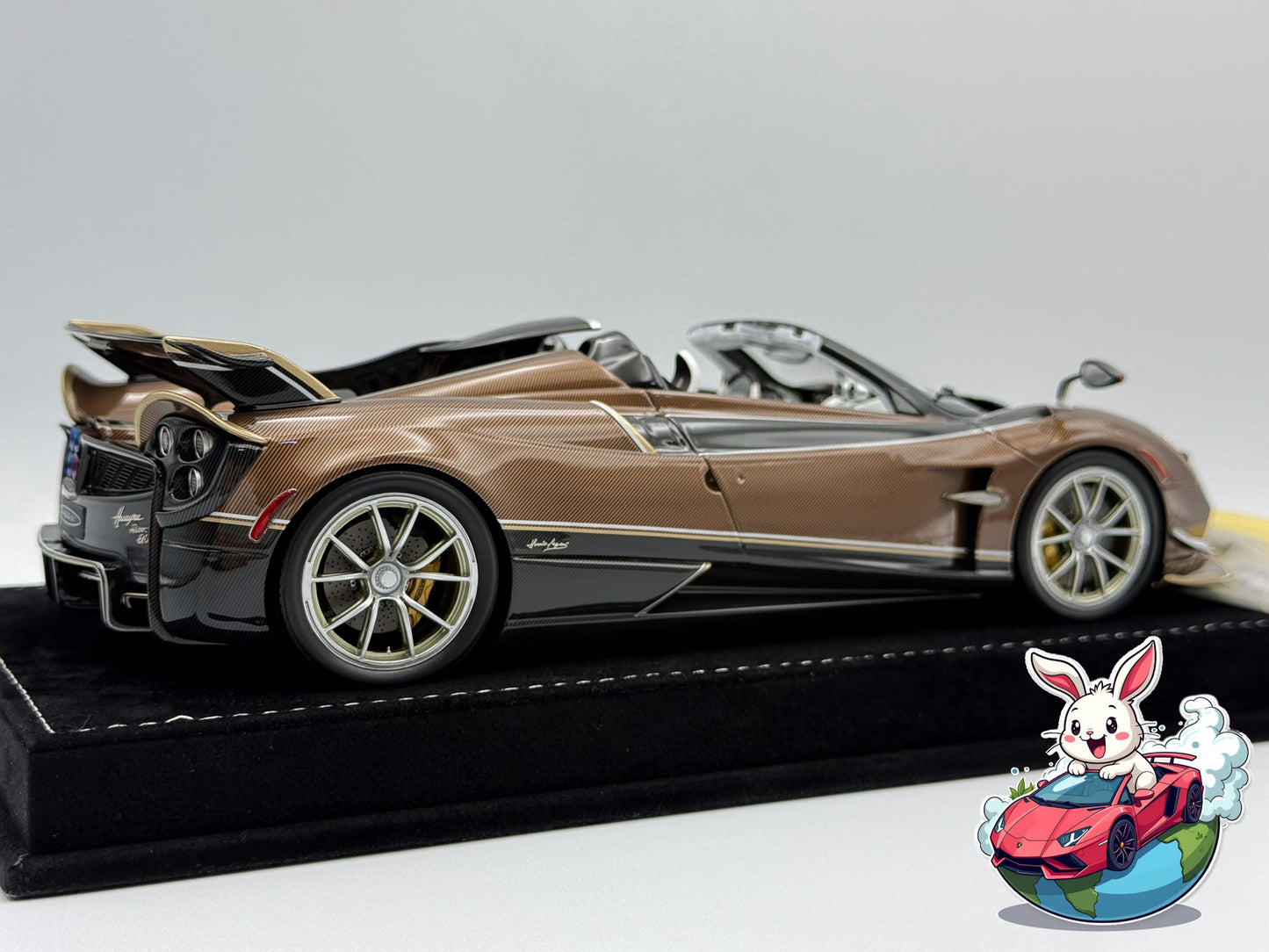 Henson & Heaven 1:18 Pagani Huayra Roadster El Chavez