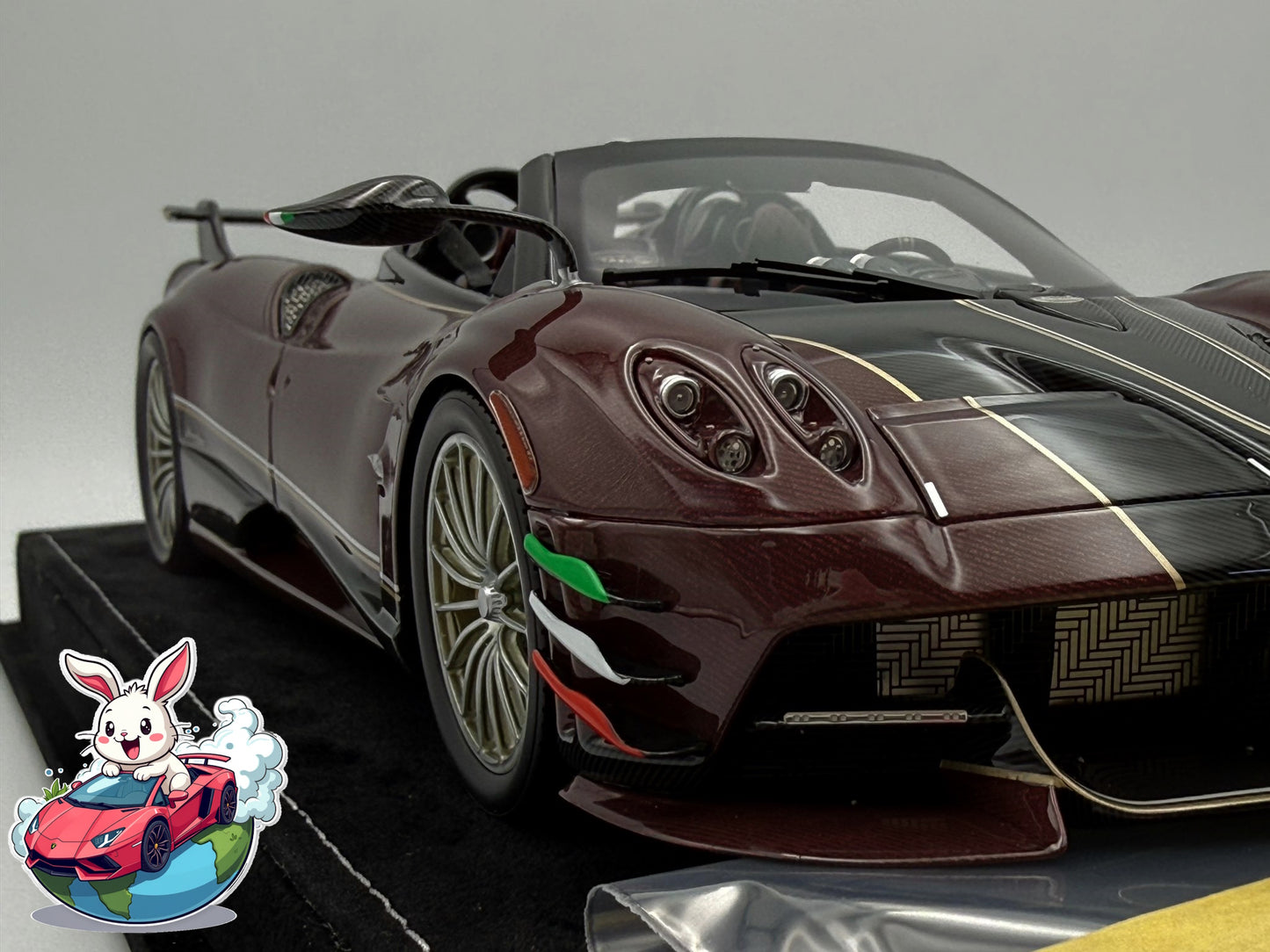 Henson & Heaven 1:18 Pagani Huayra Roadster Dinamica EVO