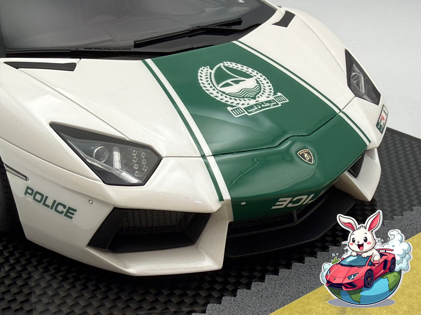 VMB 1:18 Lamborghini Aventador LP700-4 (Dubai Police)