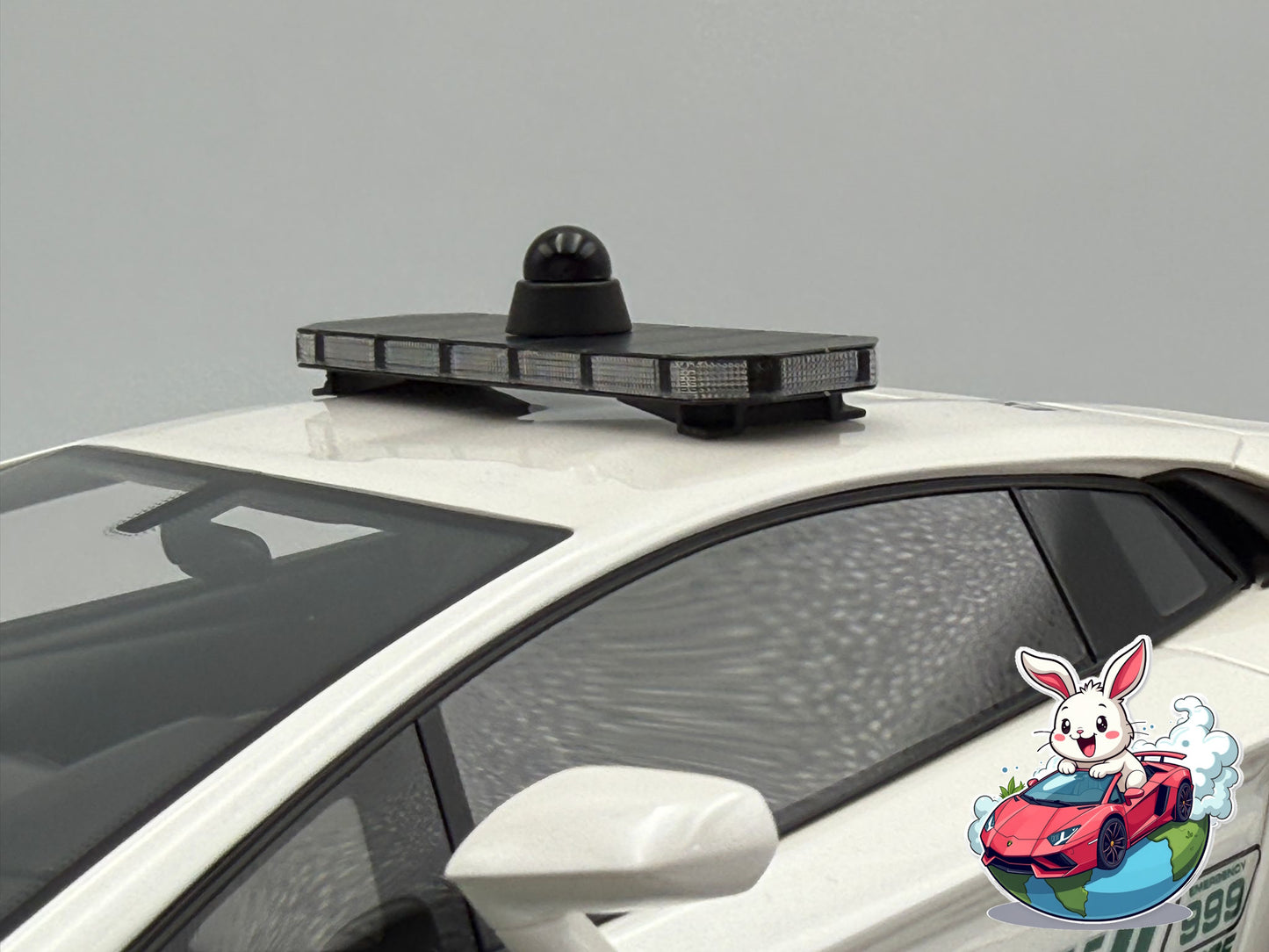 VMB 1:18 Lamborghini Aventador LP700-4 (Dubai Police)