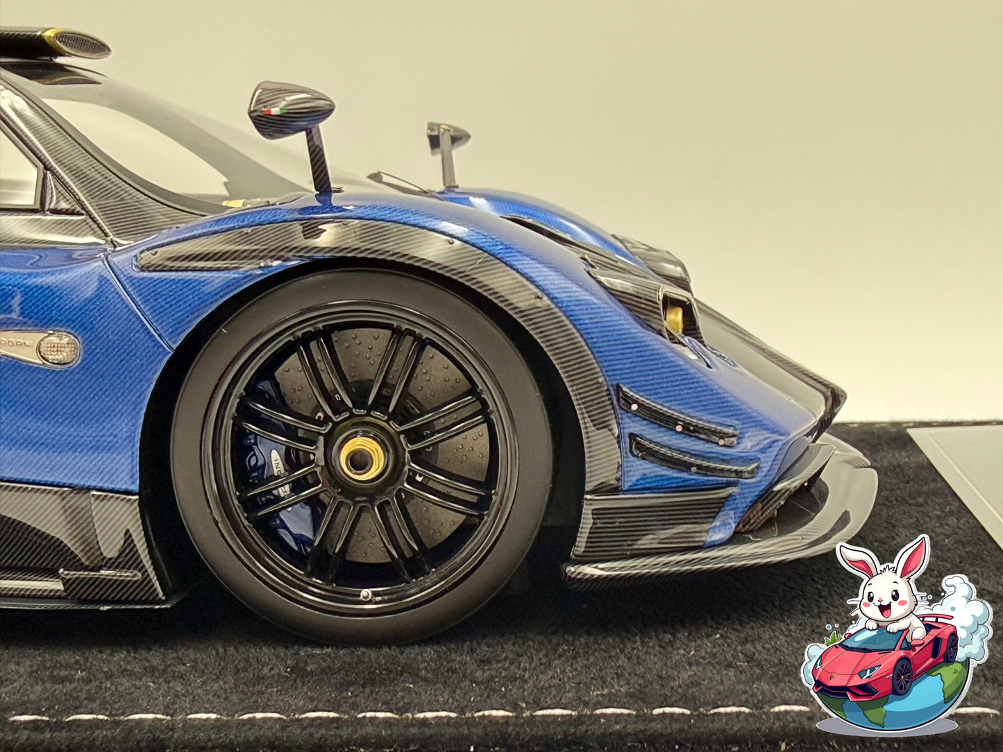 Henson & Heaven 1:18 Pagani Zonda MY (Blue)