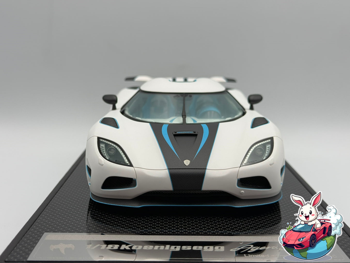 VMB 1:18 Koenigsegg Agera R 'King' (Matte White)