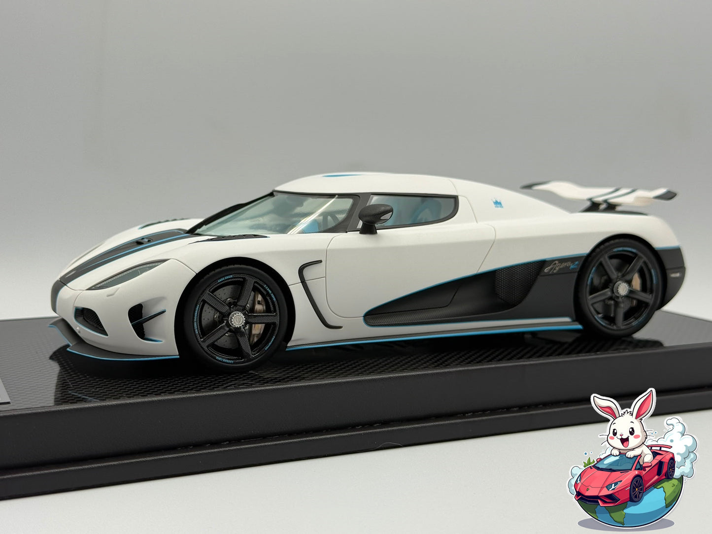 VMB 1:18 Koenigsegg Agera R 'King' (Matte White)