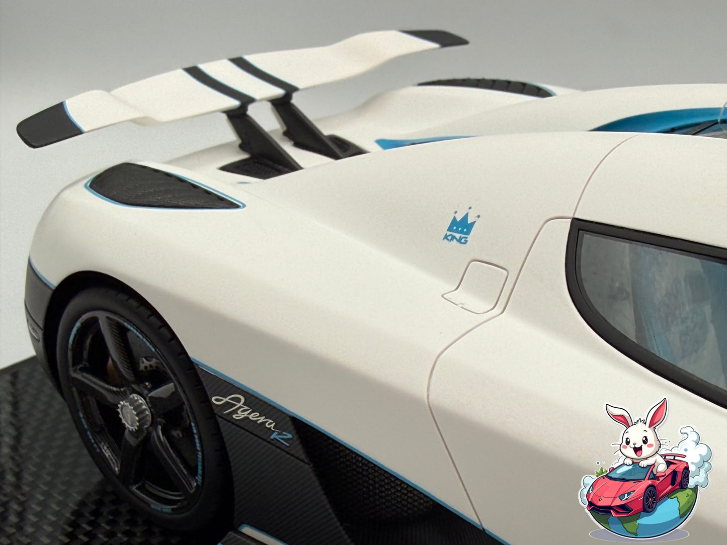 VMB 1:18 Koenigsegg Agera R 'King' (Matte White)