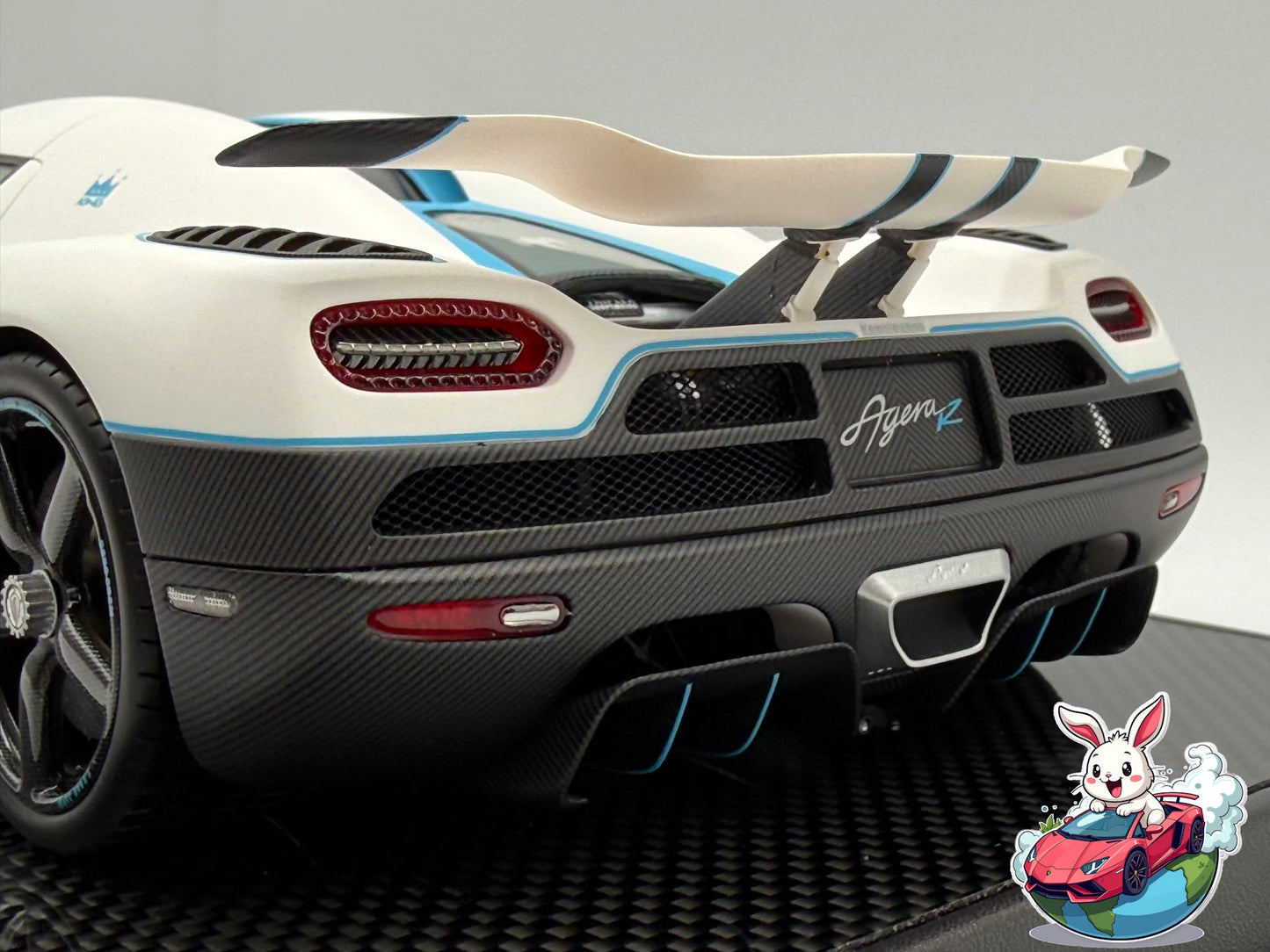 VMB 1:18 Koenigsegg Agera R 'King' (Matte White)